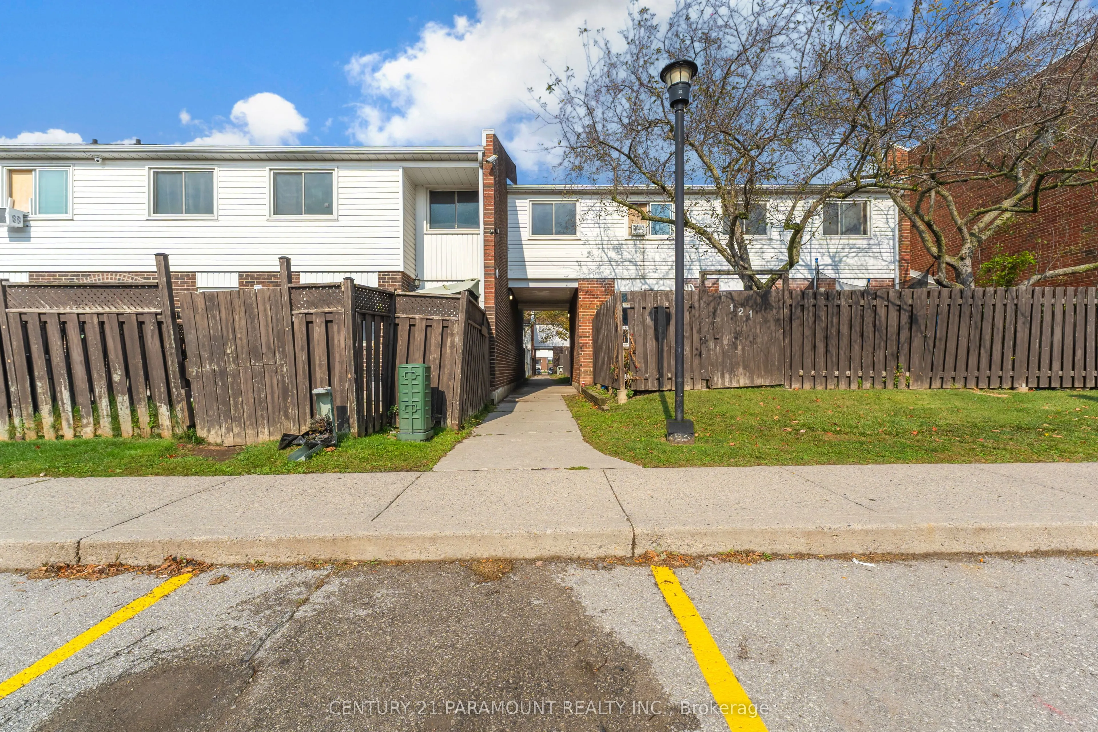 1010 Glen Street #116