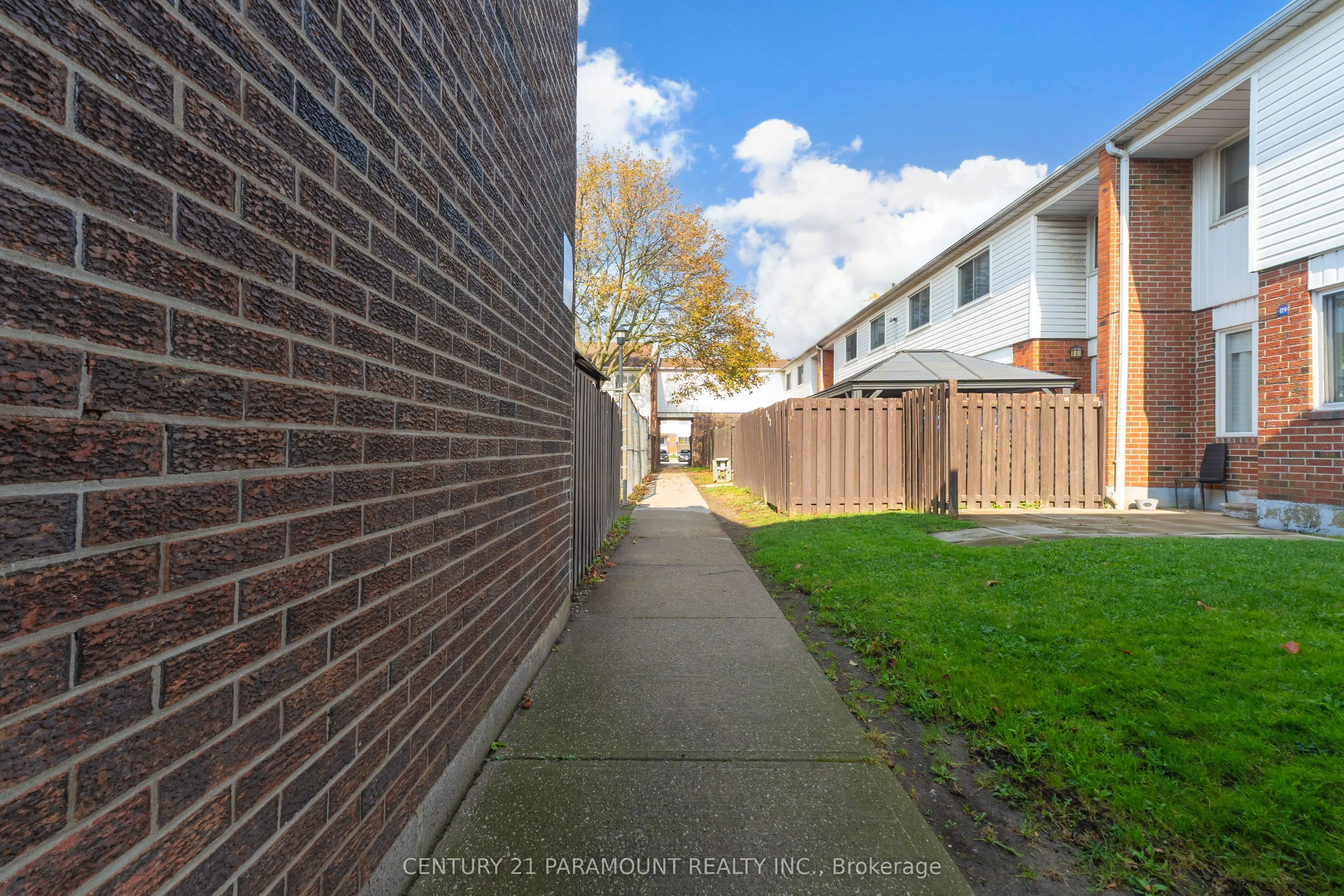 1010 Glen Street #116