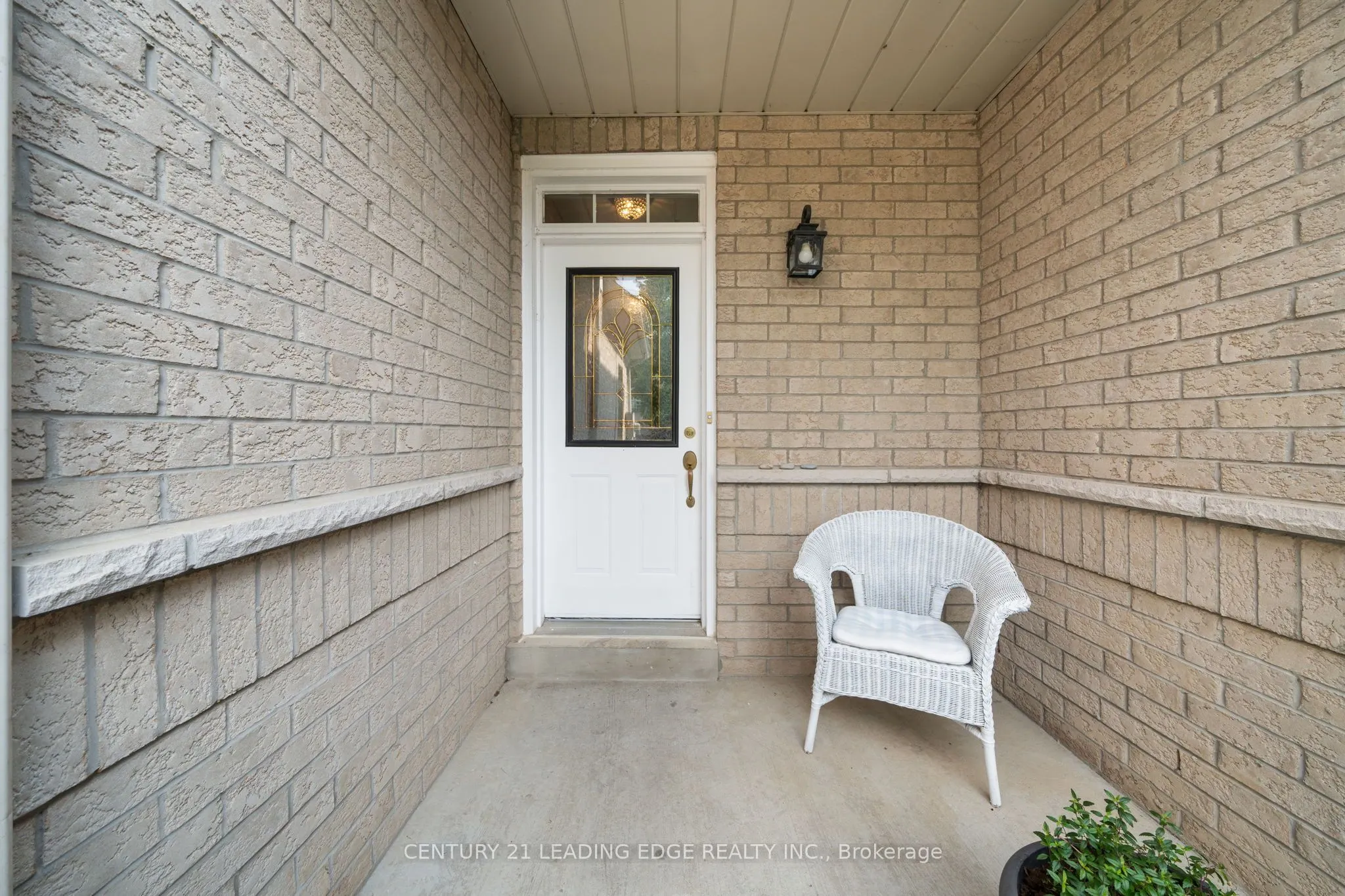 86 Breakwater Drive