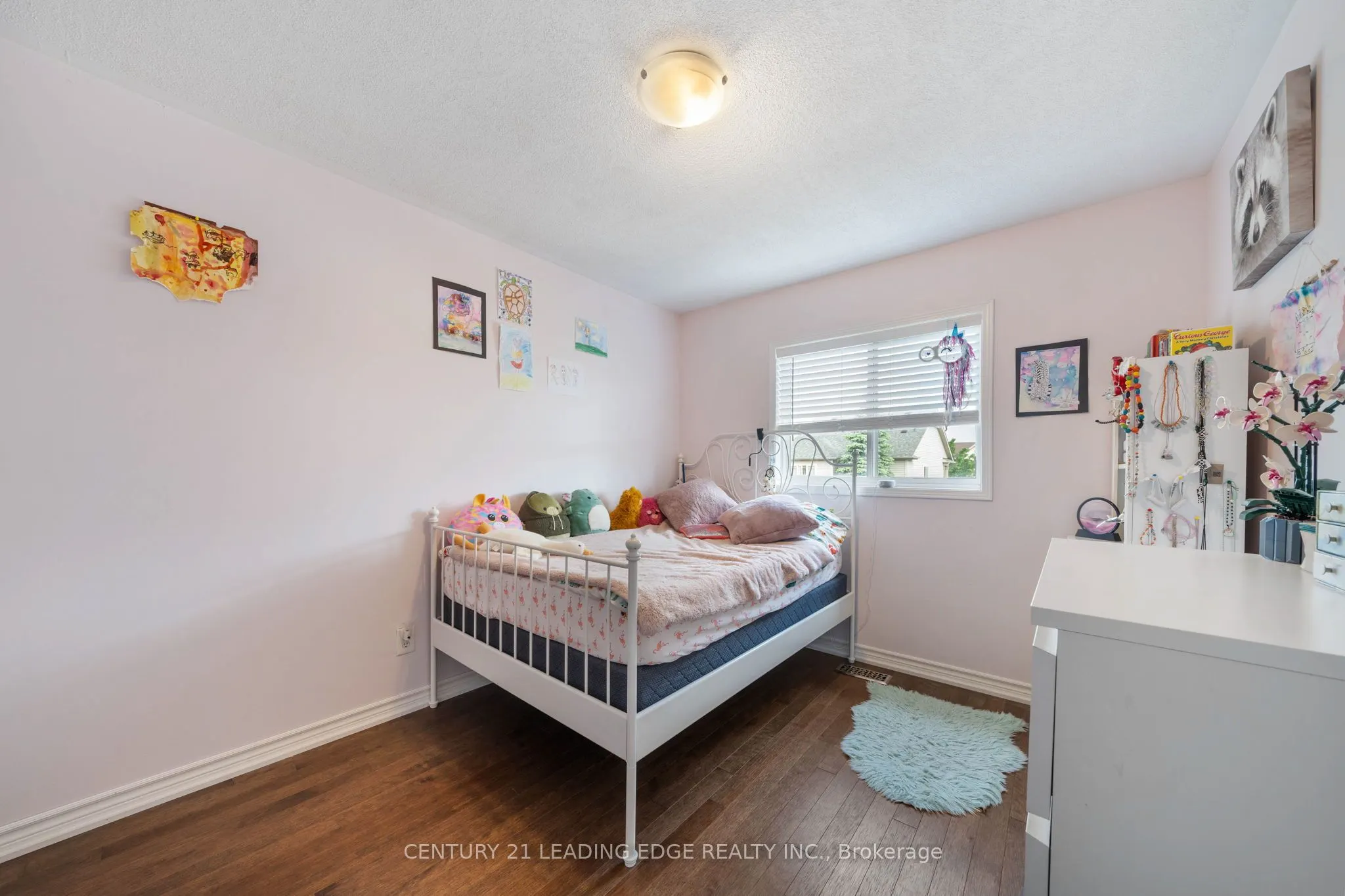 86 Breakwater Drive