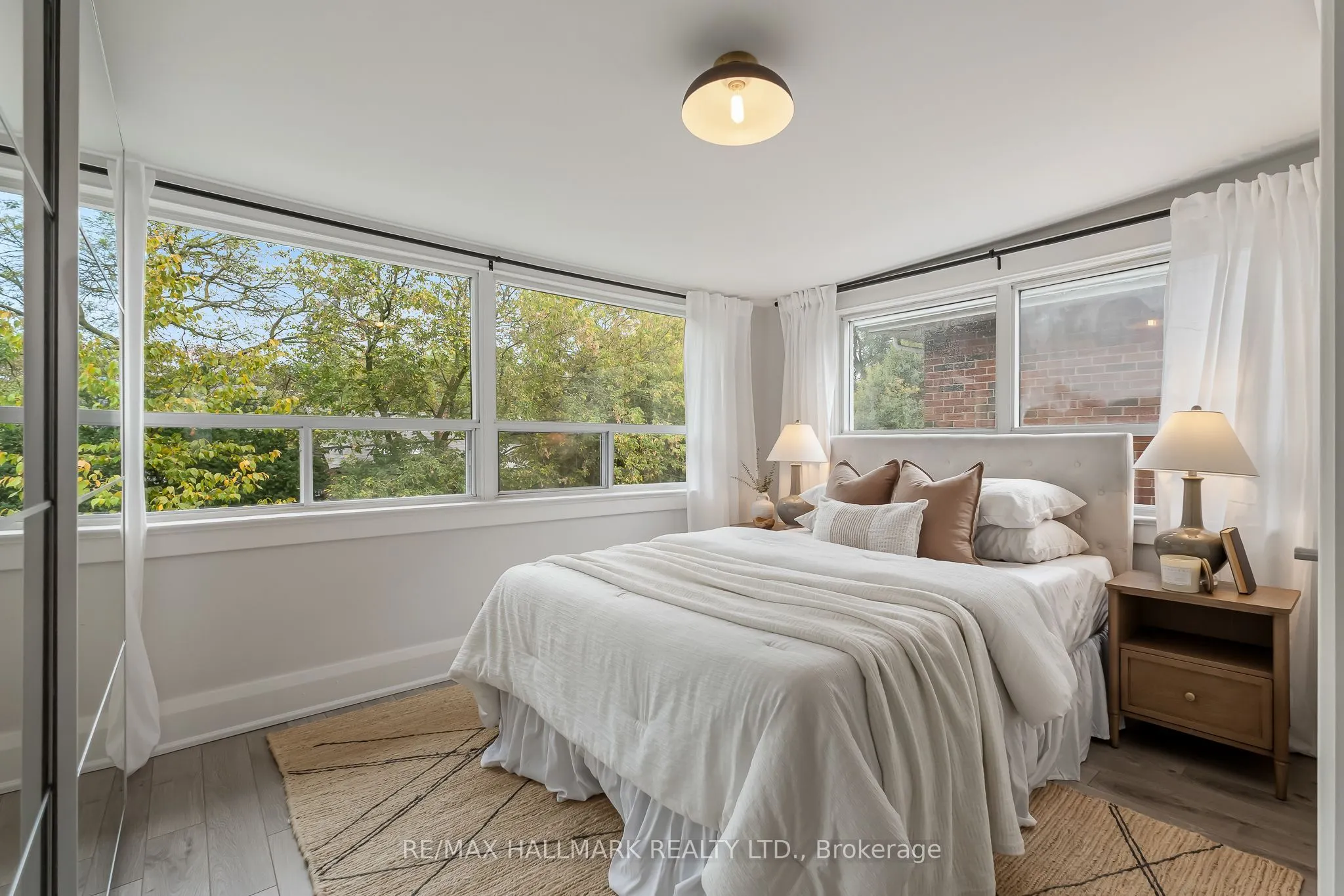 25 Northview Avenue