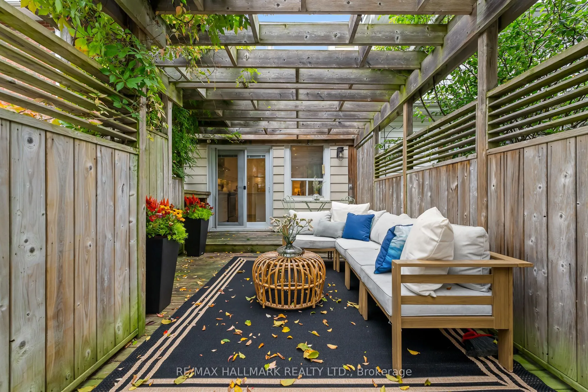 25 Northview Avenue