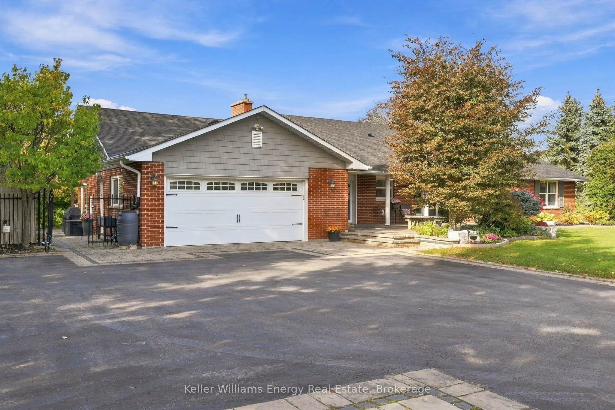 950 Swiss Heights