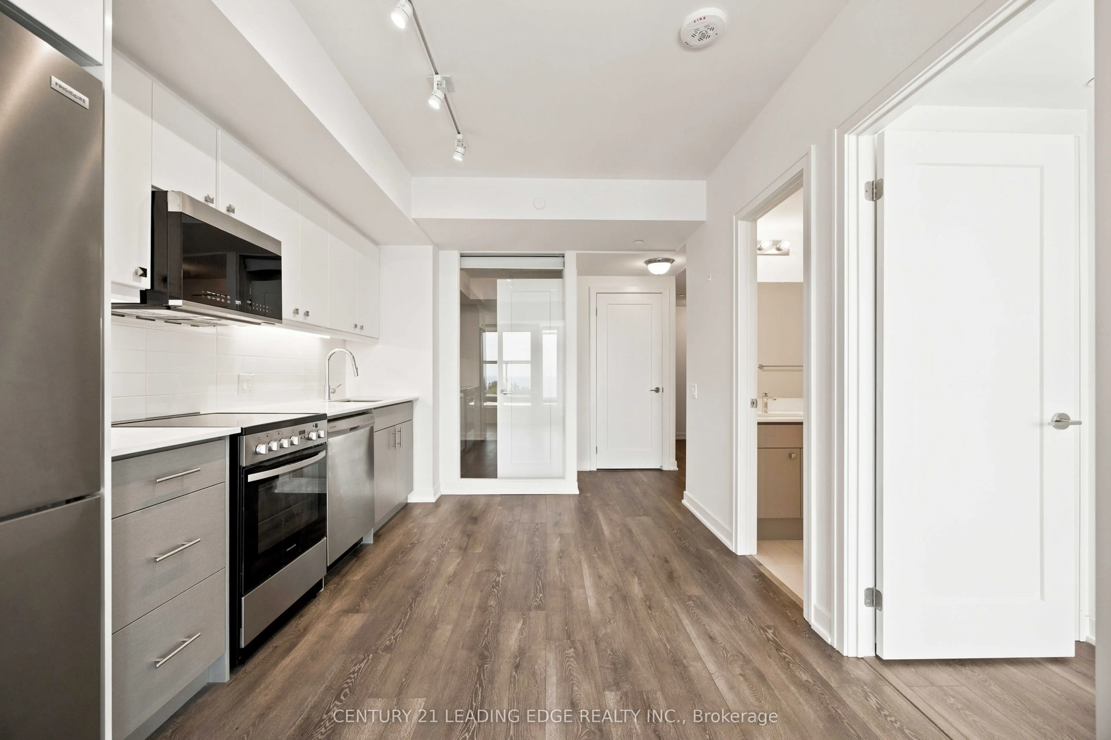 2 Manderley Drive #812