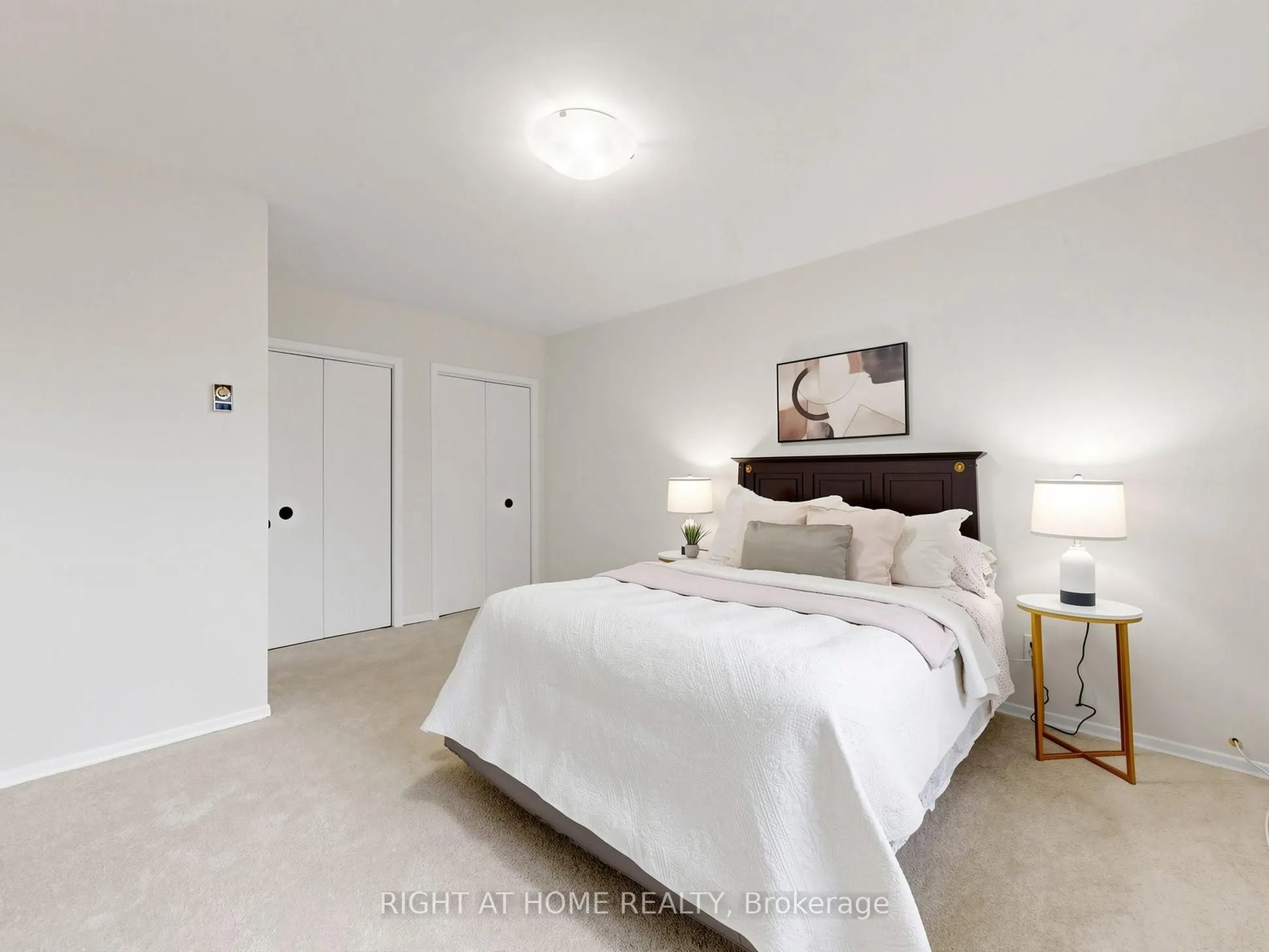 36 Joanna Drive E