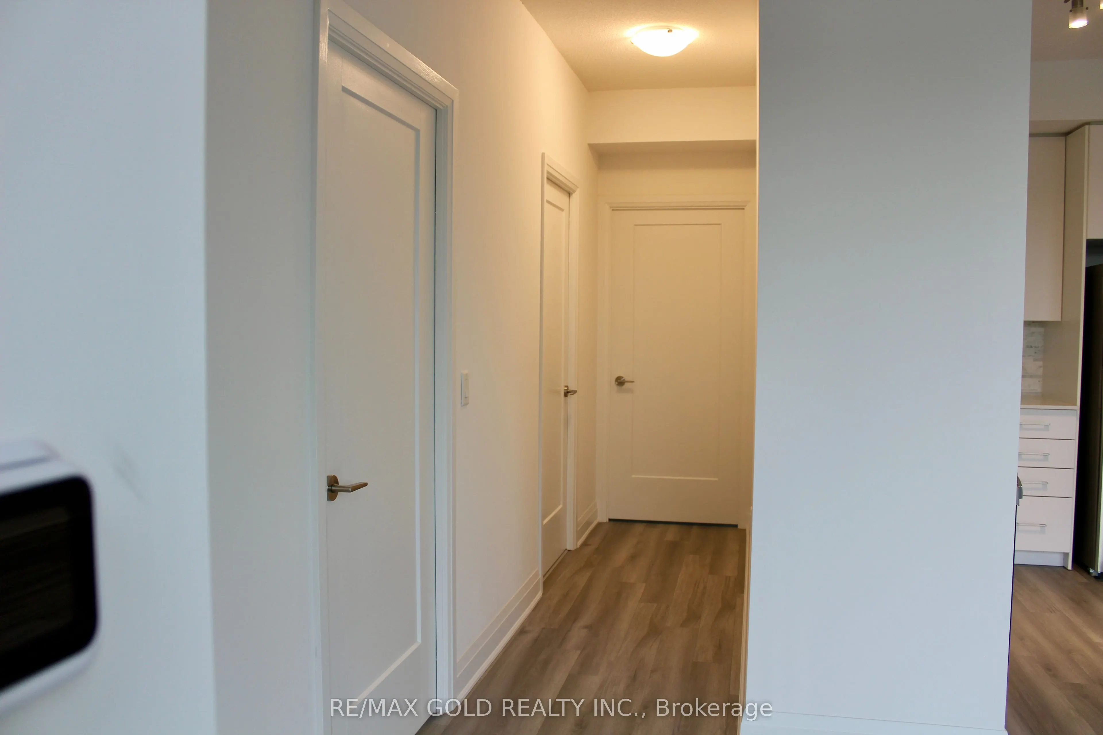 3220 Sheppard Avenue E #218