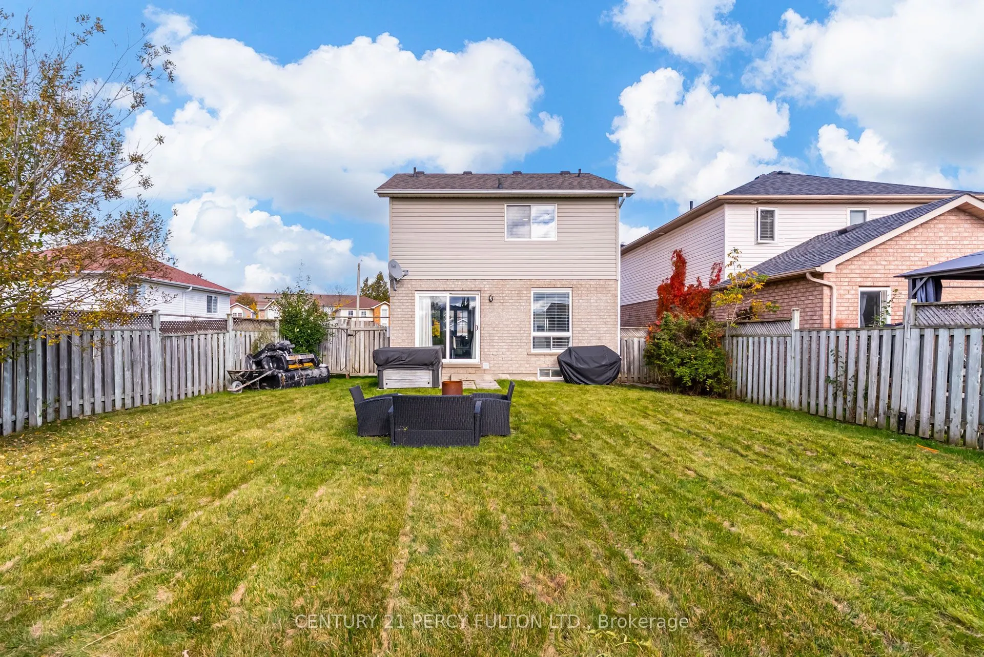 1842 Dalhousie Crescent