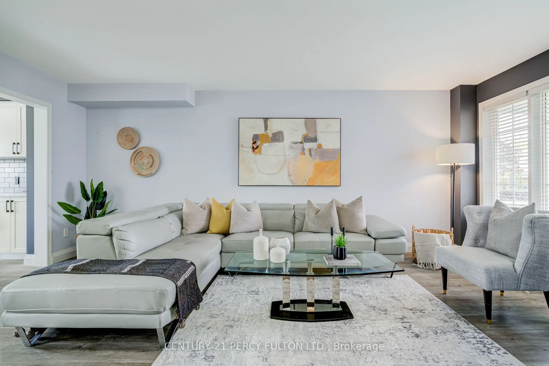 1842 Dalhousie Crescent