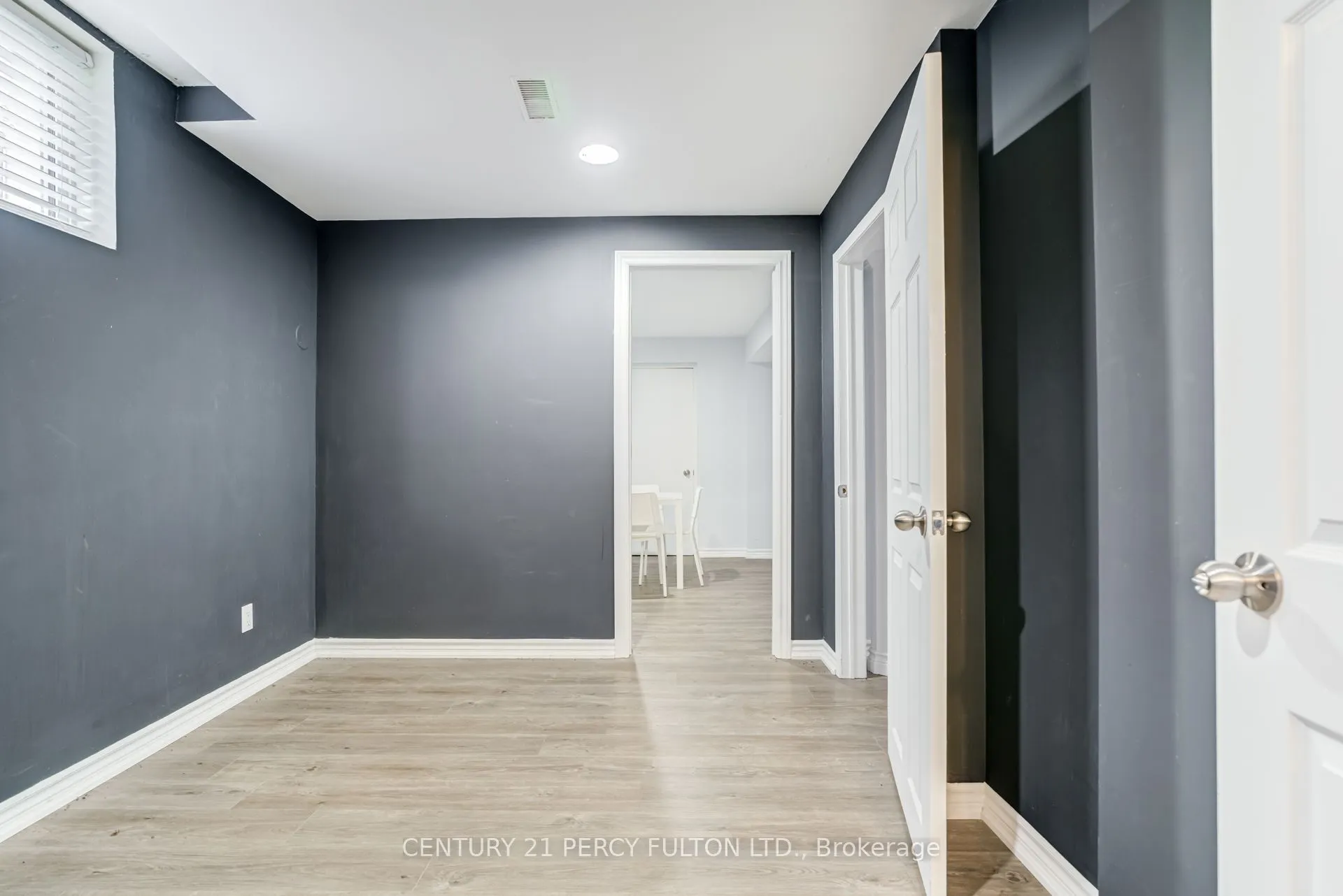 1842 Dalhousie Crescent