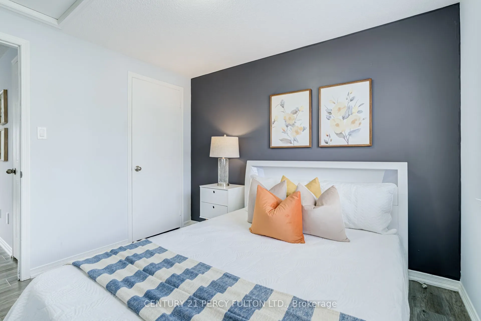 1842 Dalhousie Crescent