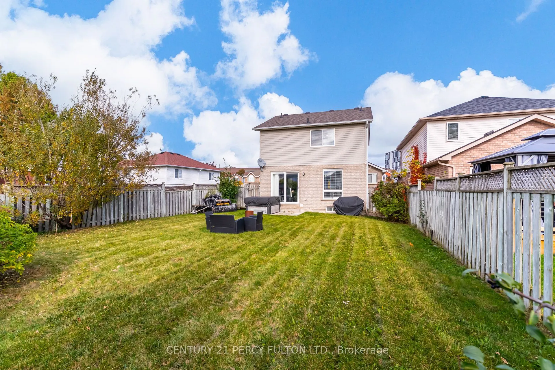 1842 Dalhousie Crescent