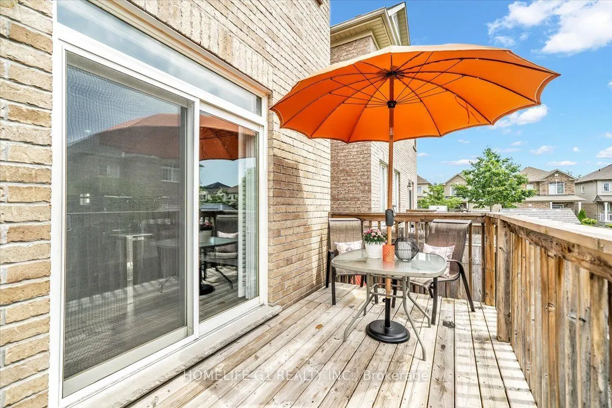 47 Holyrod Drive