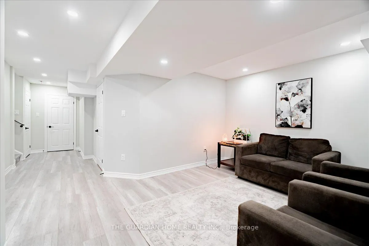 45 Barkerville Drive