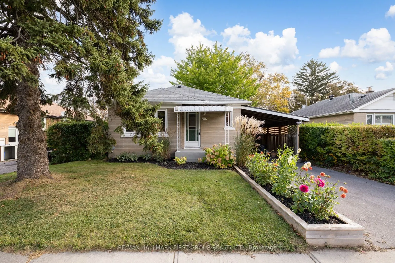 28 Forest Road