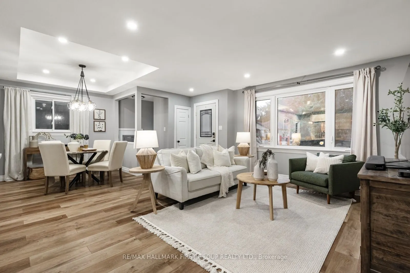 28 Forest Road