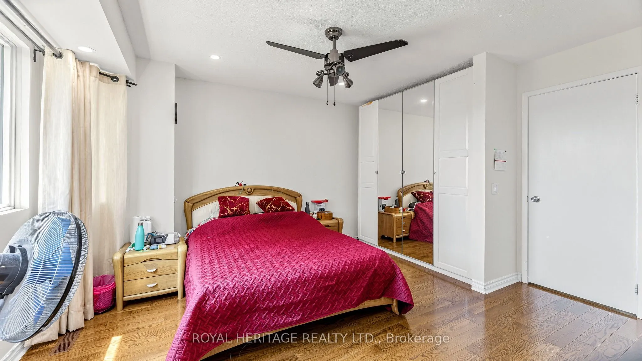 2472 Eglinton Avenue E #Th 19
