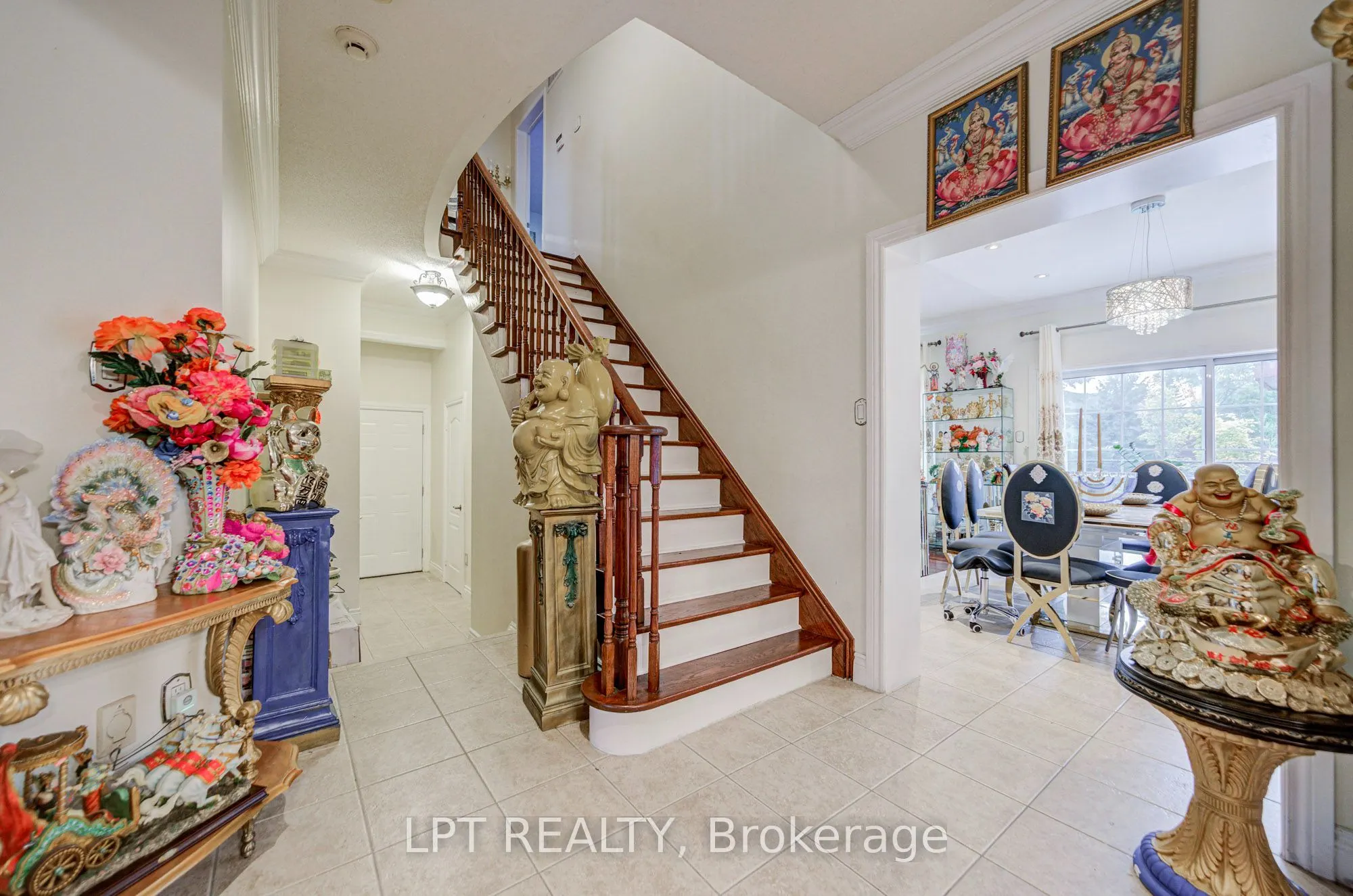 69 Westacott Crescent
