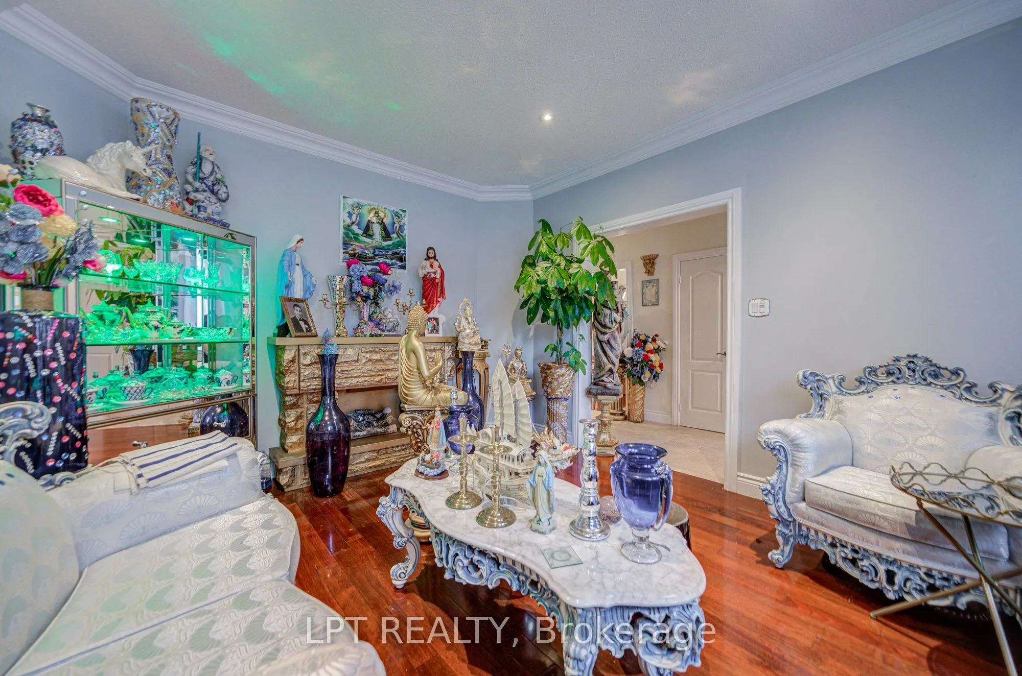 69 Westacott Crescent
