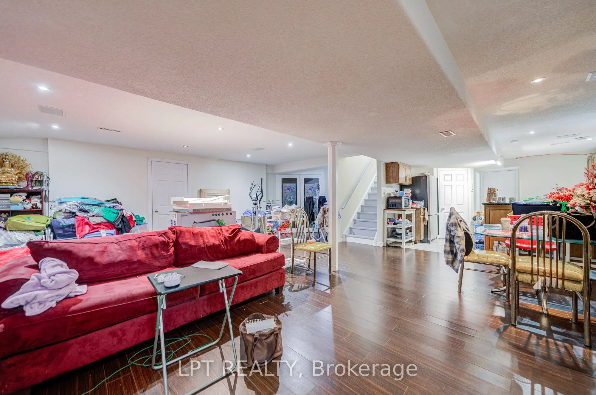 69 Westacott Crescent