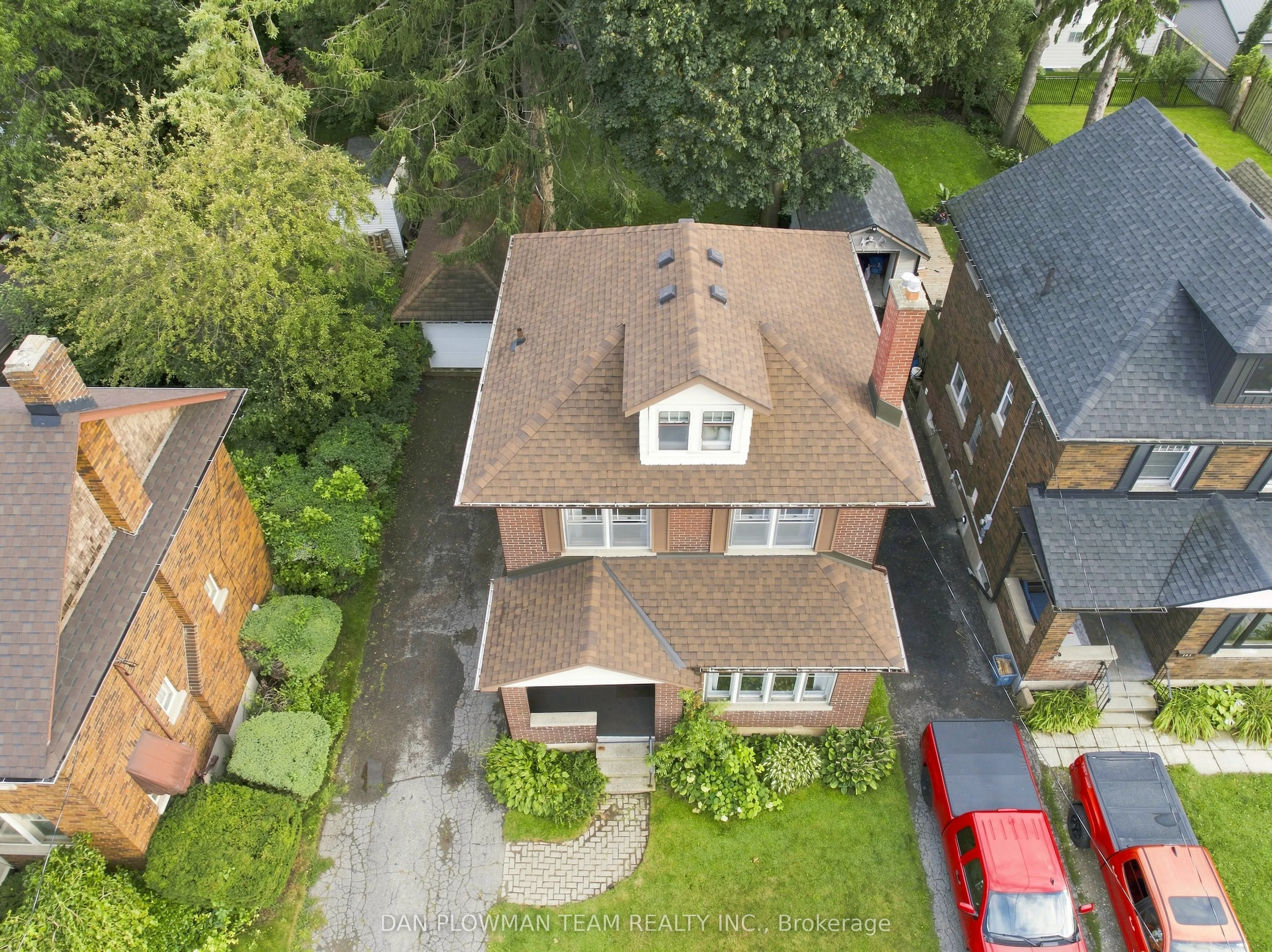 307 William Street E
