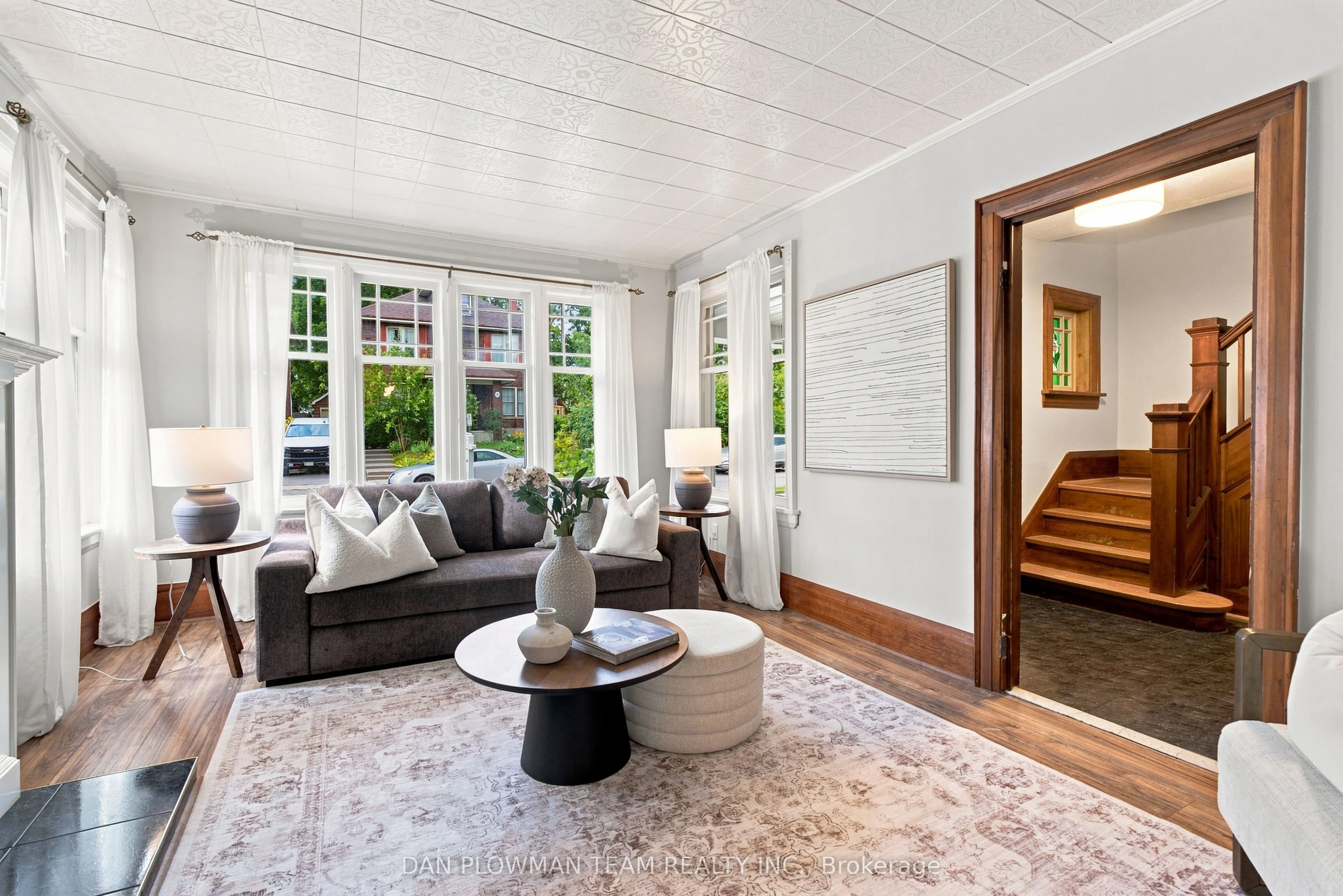 307 William Street E