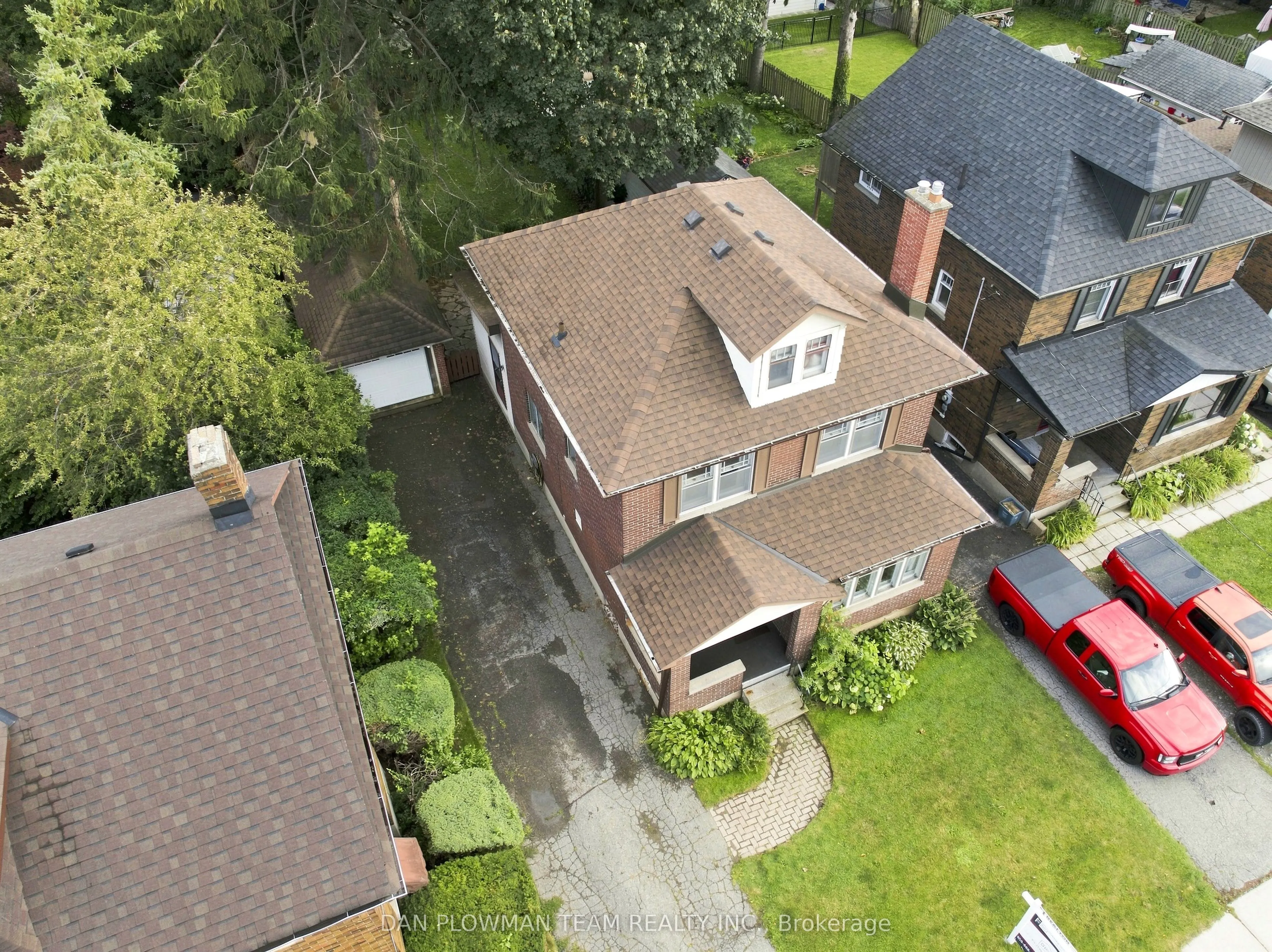 307 William Street E