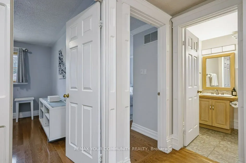 30 Radford Drive