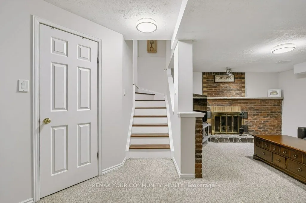 30 Radford Drive
