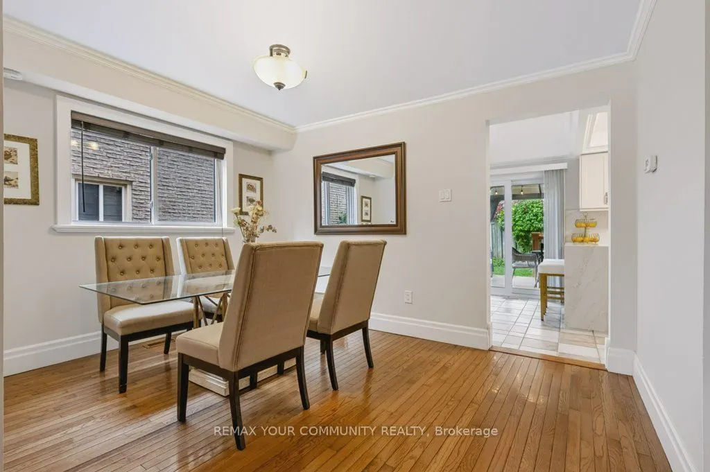30 Radford Drive