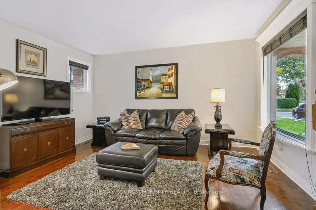 30 Radford Drive