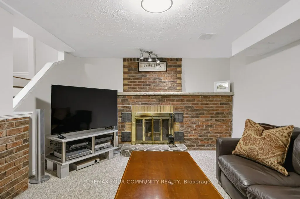 30 Radford Drive