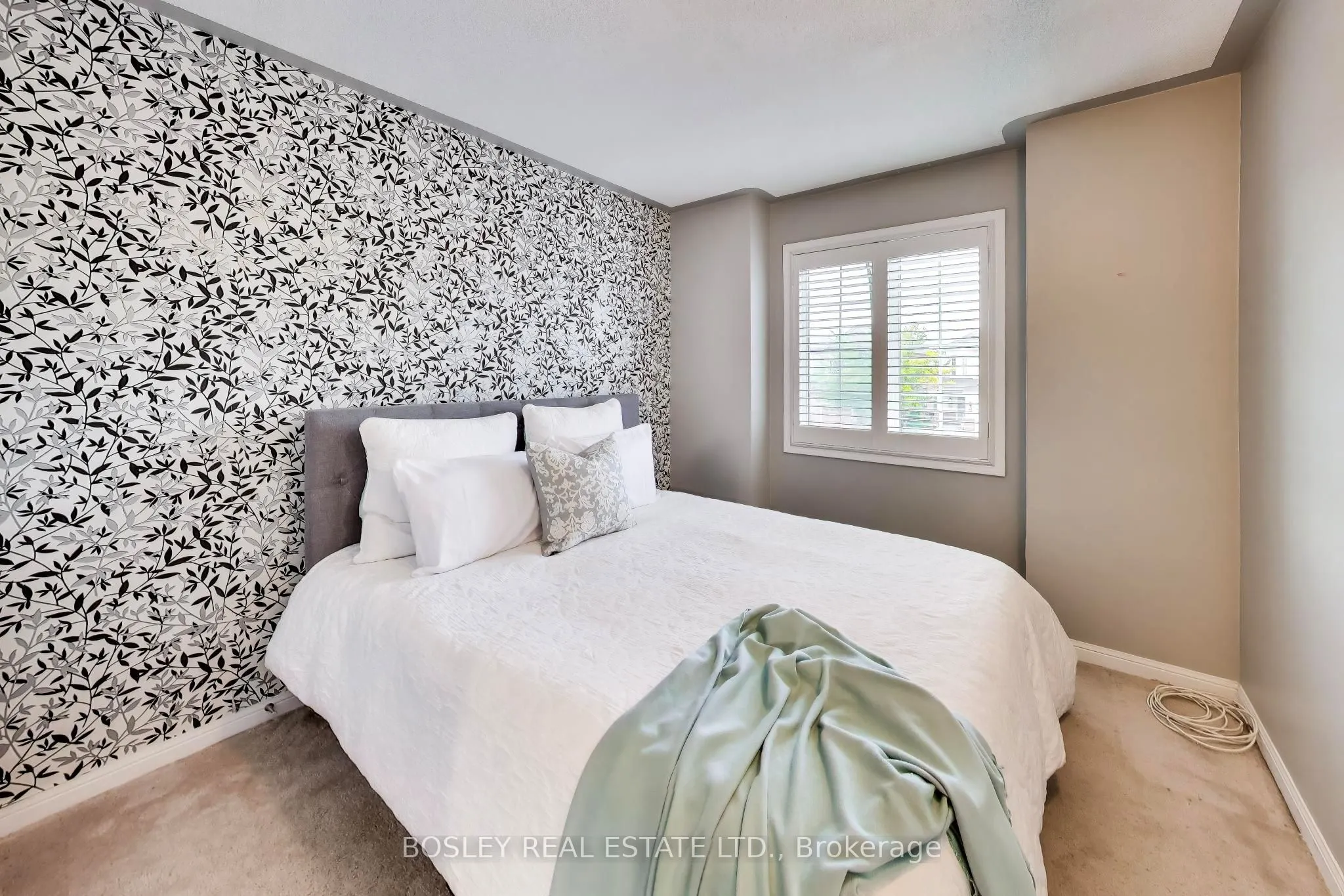 57 Longueuil Place