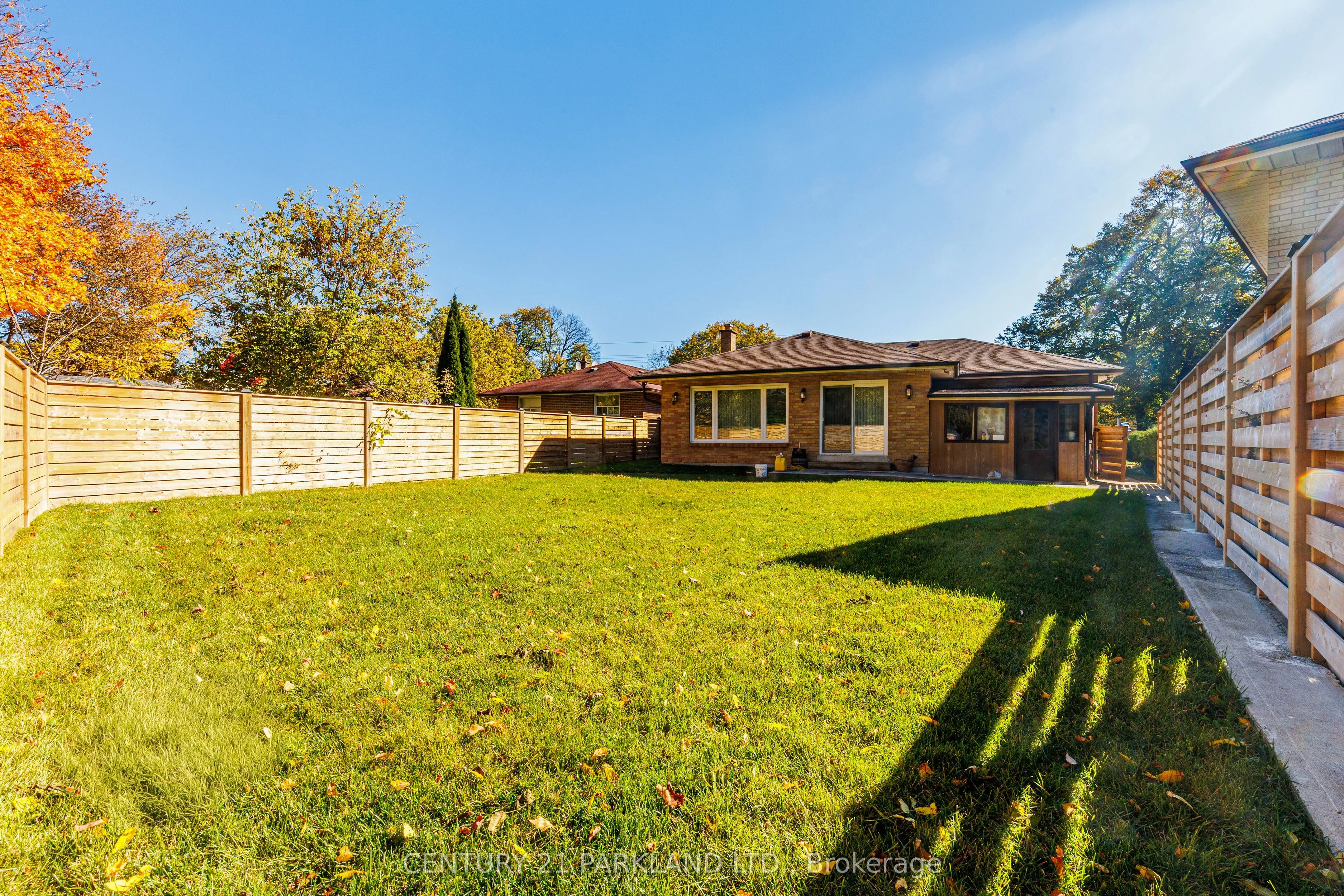 22 Waterfield Drive