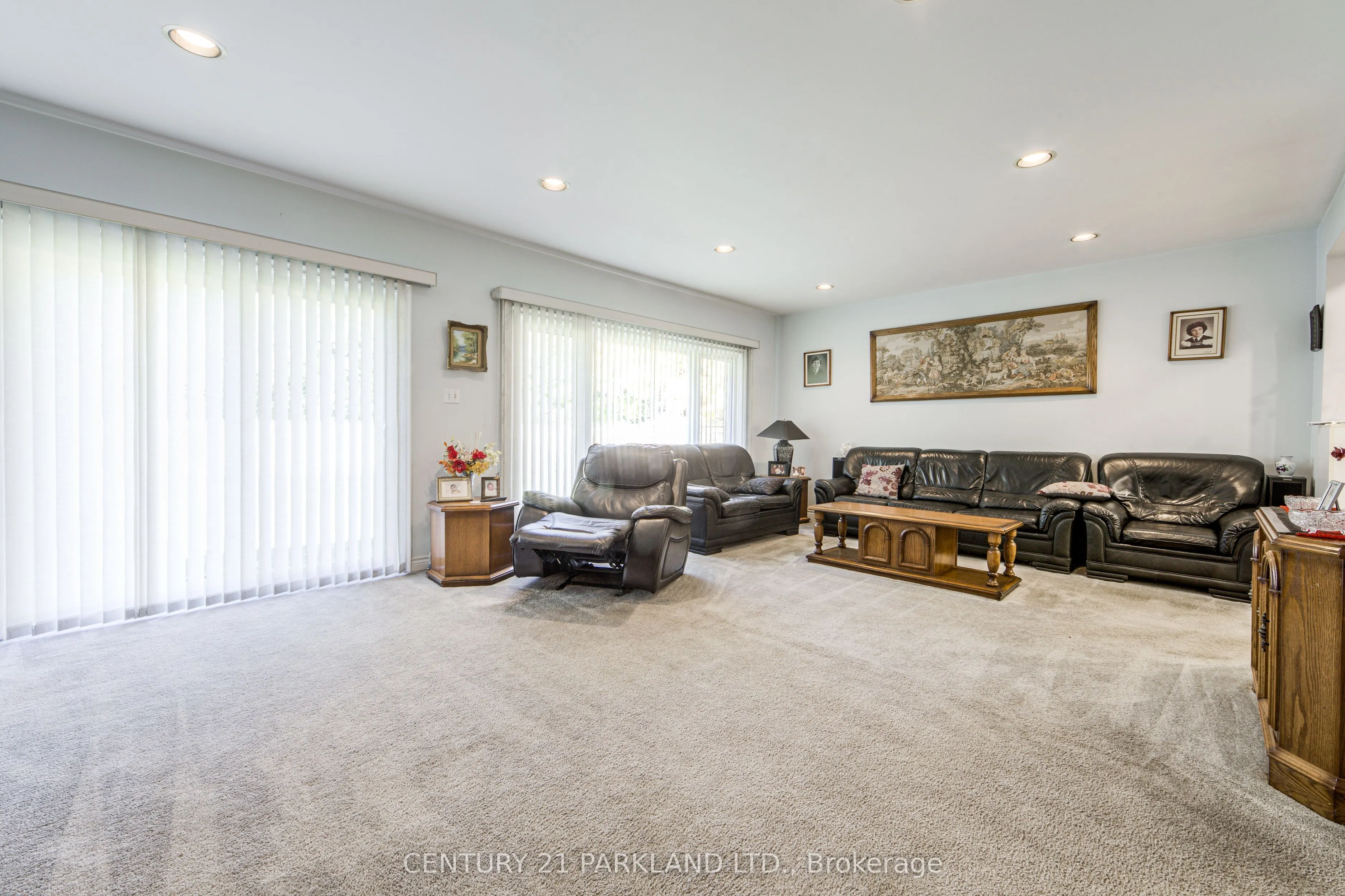 22 Waterfield Drive
