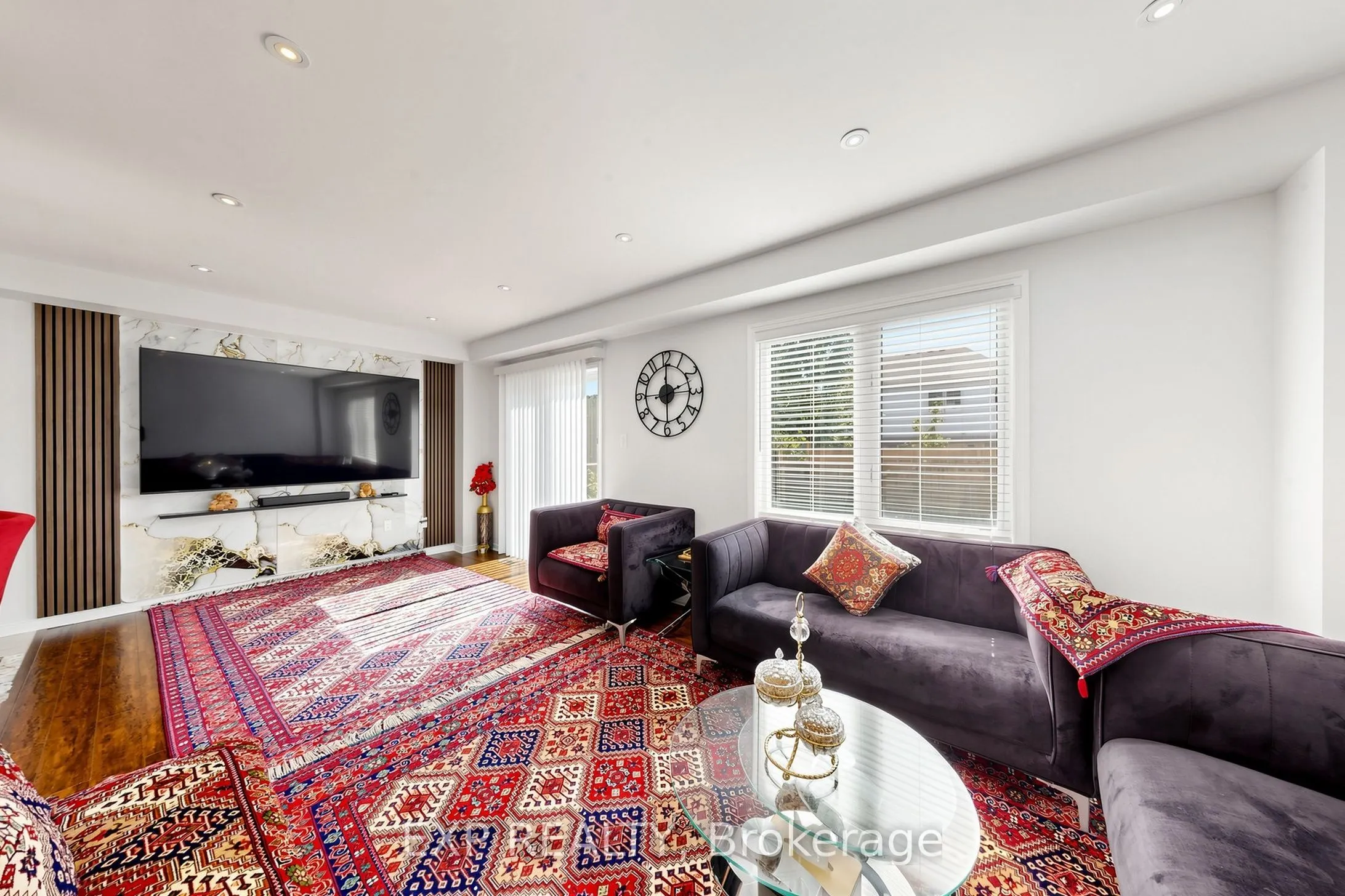 85 Sidney Rundle Avenue