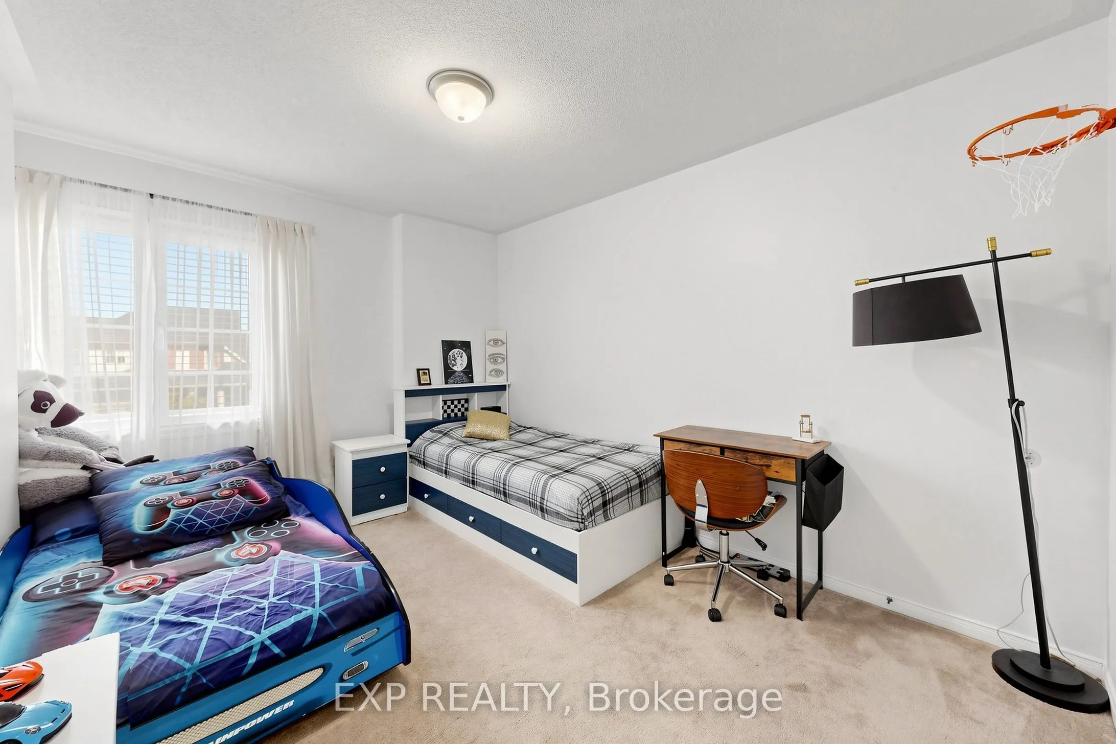 85 Sidney Rundle Avenue