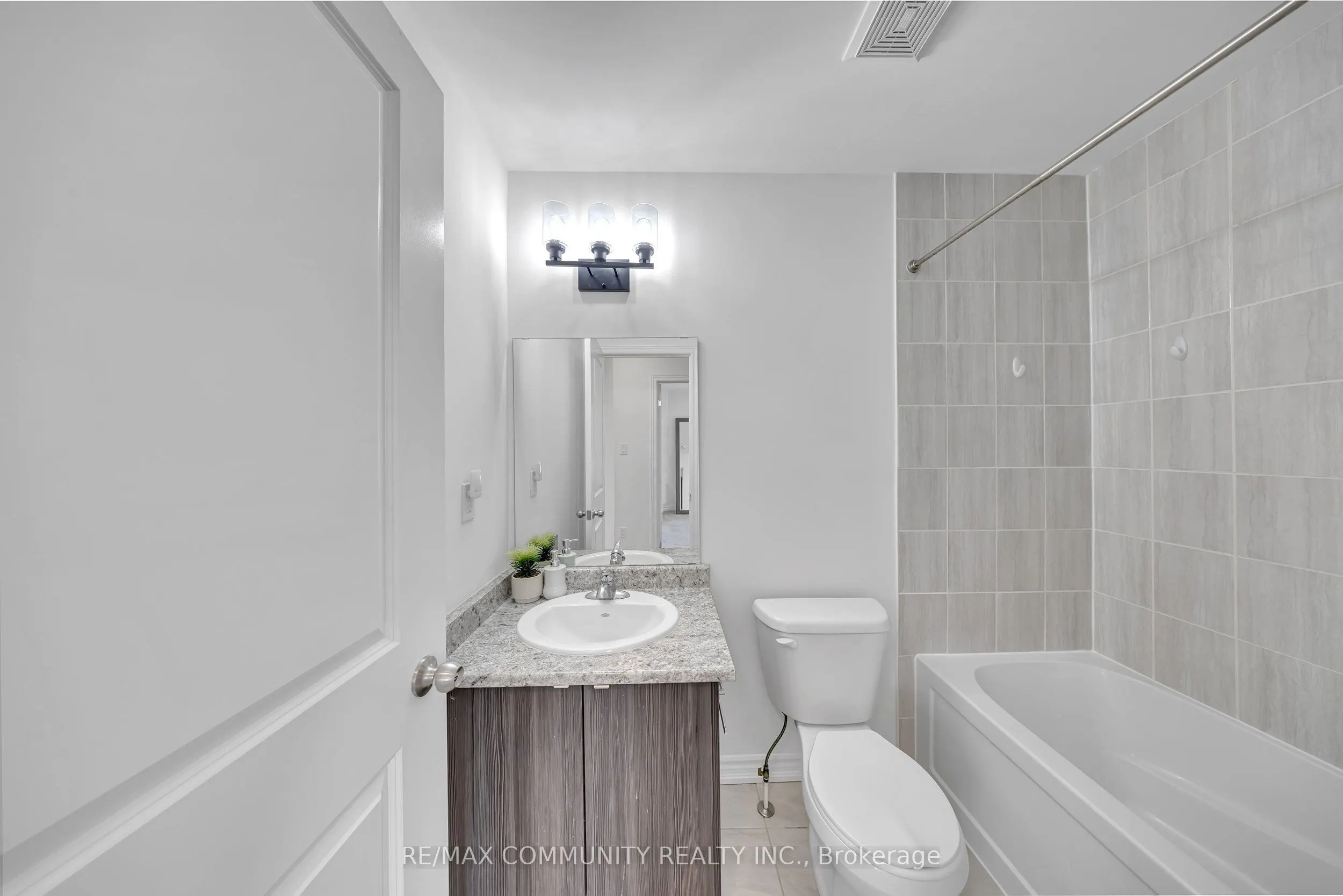 1761 Rex Heath Drive #54