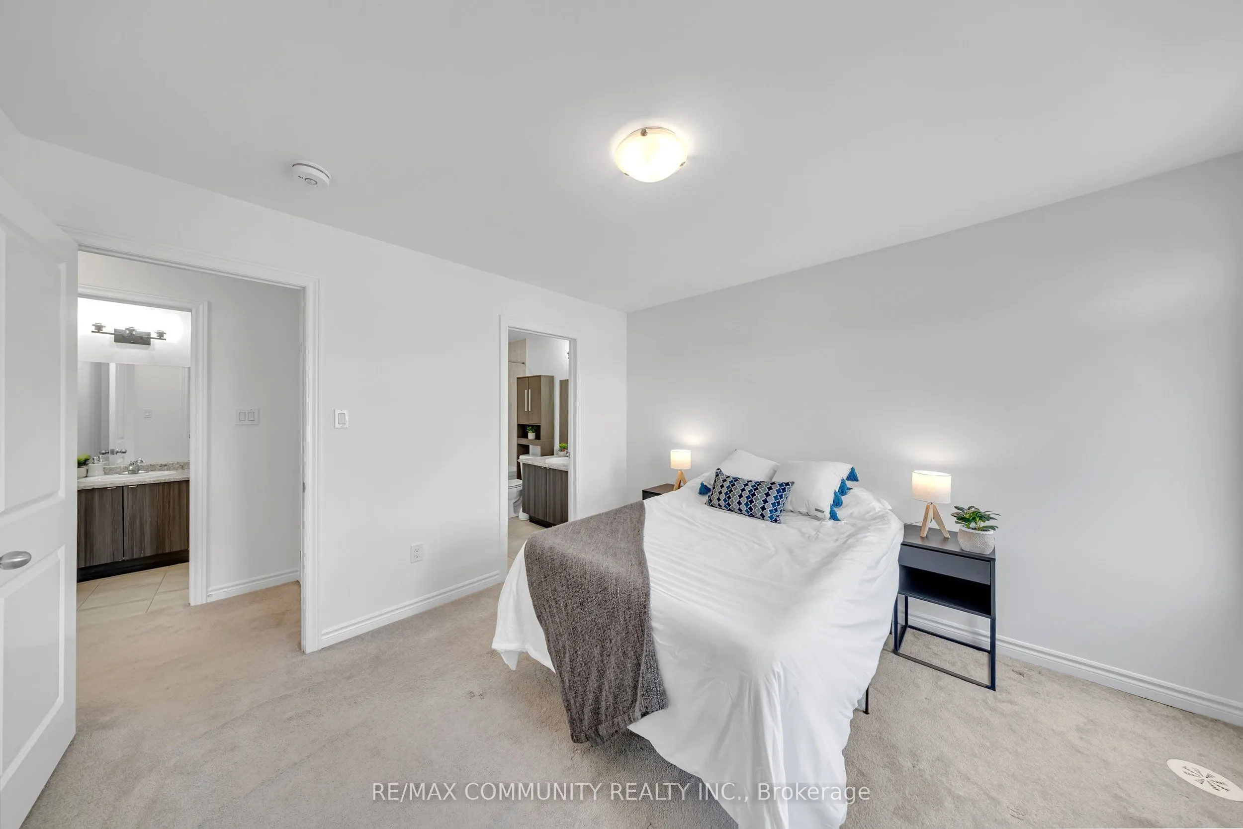 1761 Rex Heath Drive #54