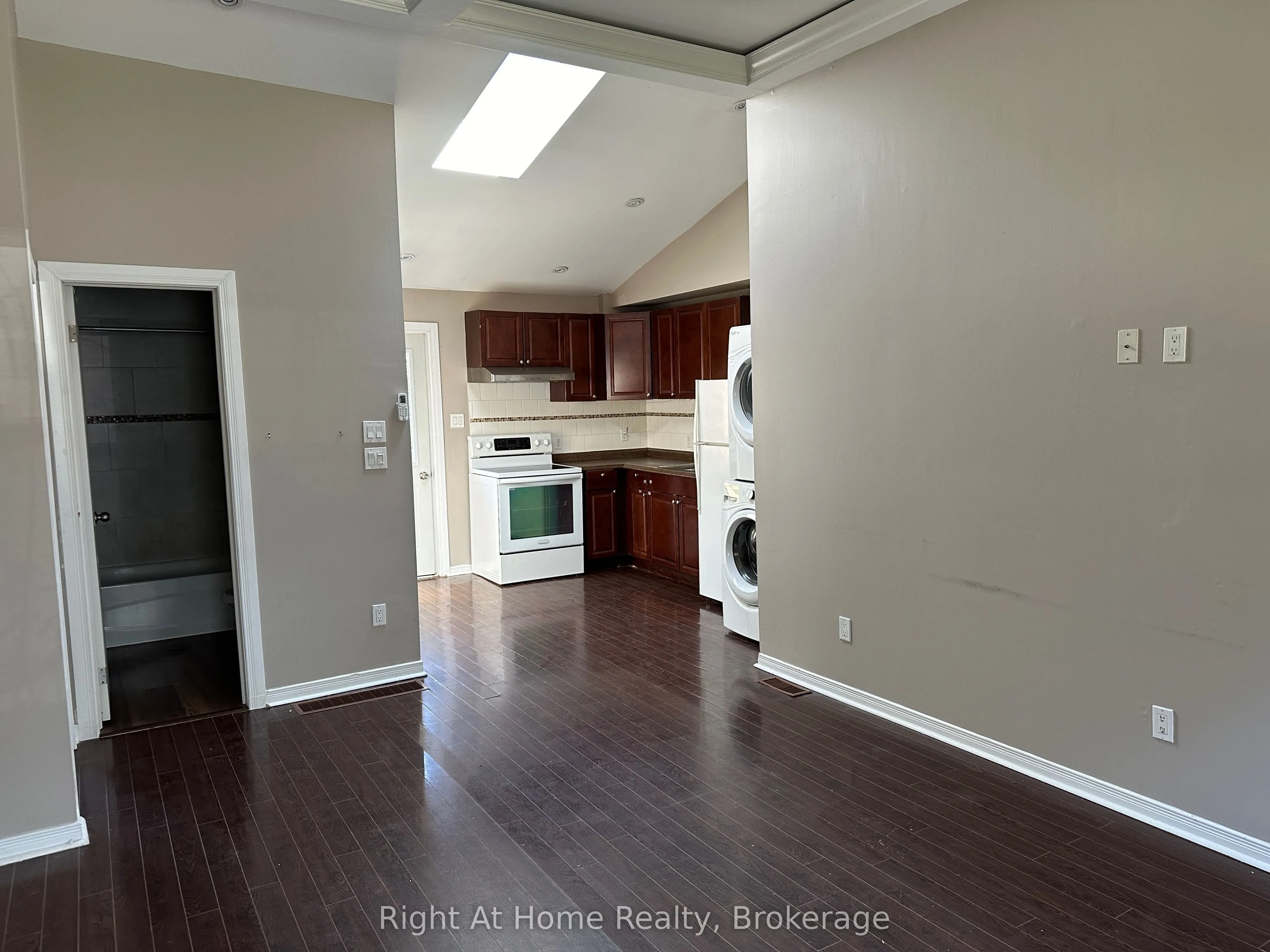 1119 King Street #Unit B