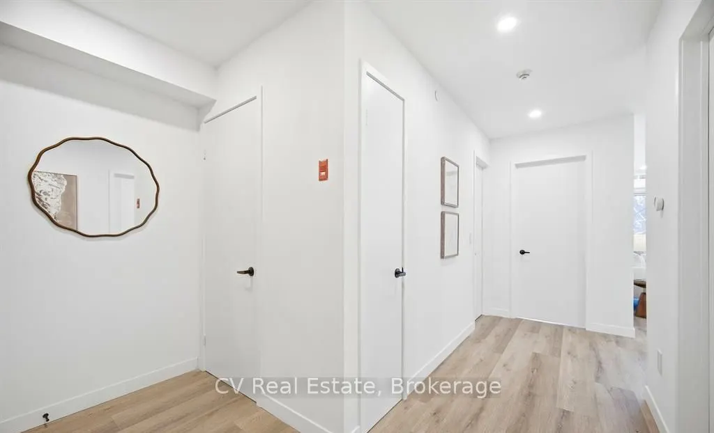 61 Orchard Park #403