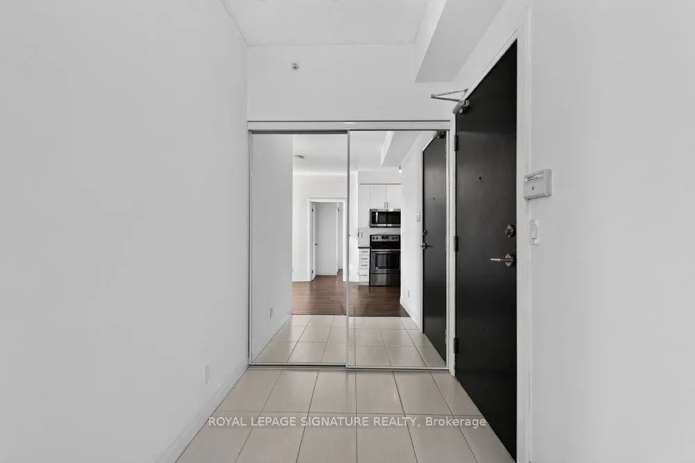 22 East Haven Drive #1010