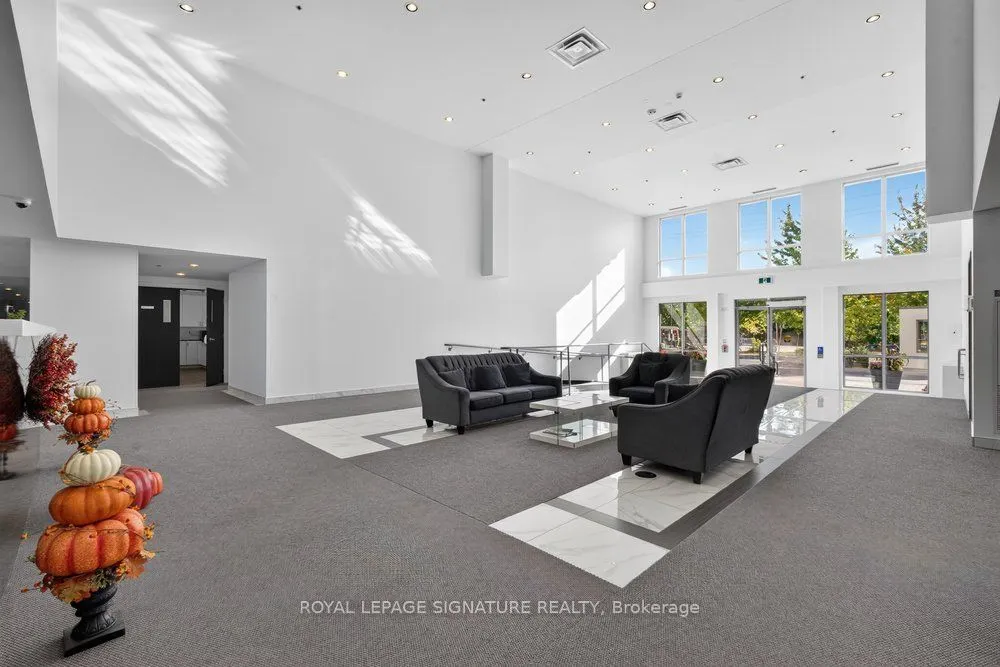 22 East Haven Drive #1010