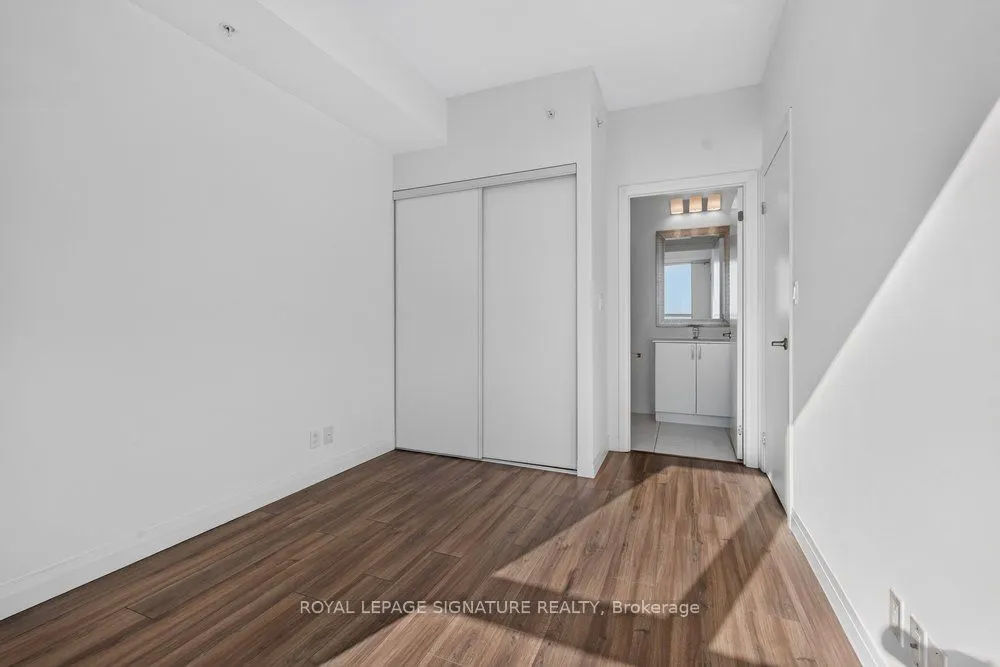22 East Haven Drive #1010