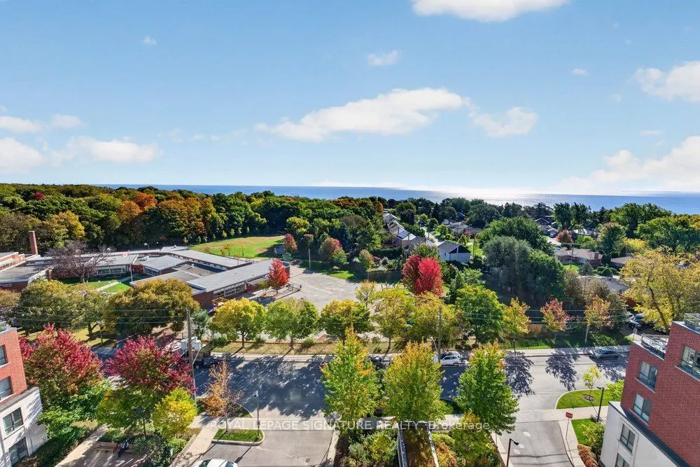 22 East Haven Drive #1010