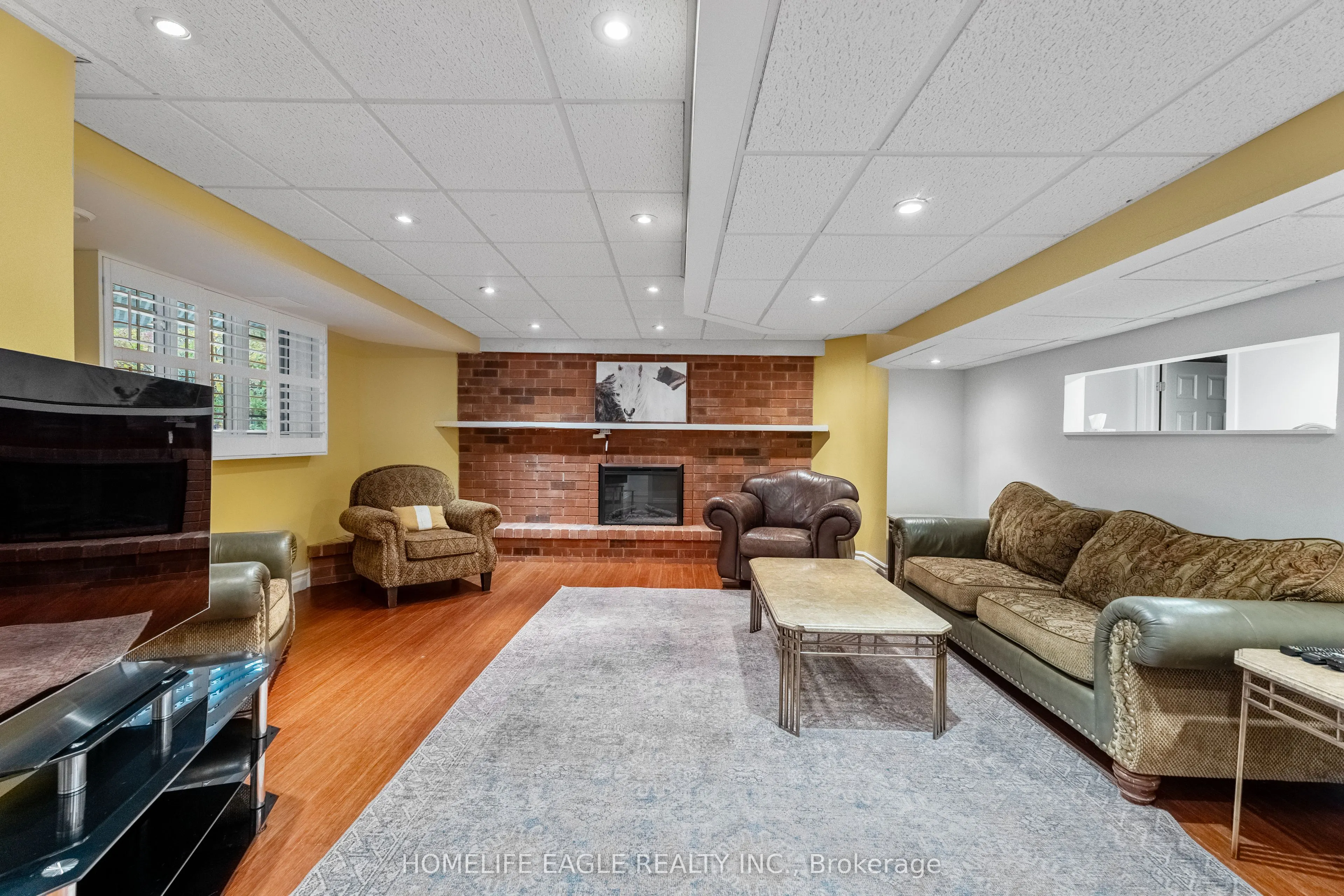 82 Roberson Drive