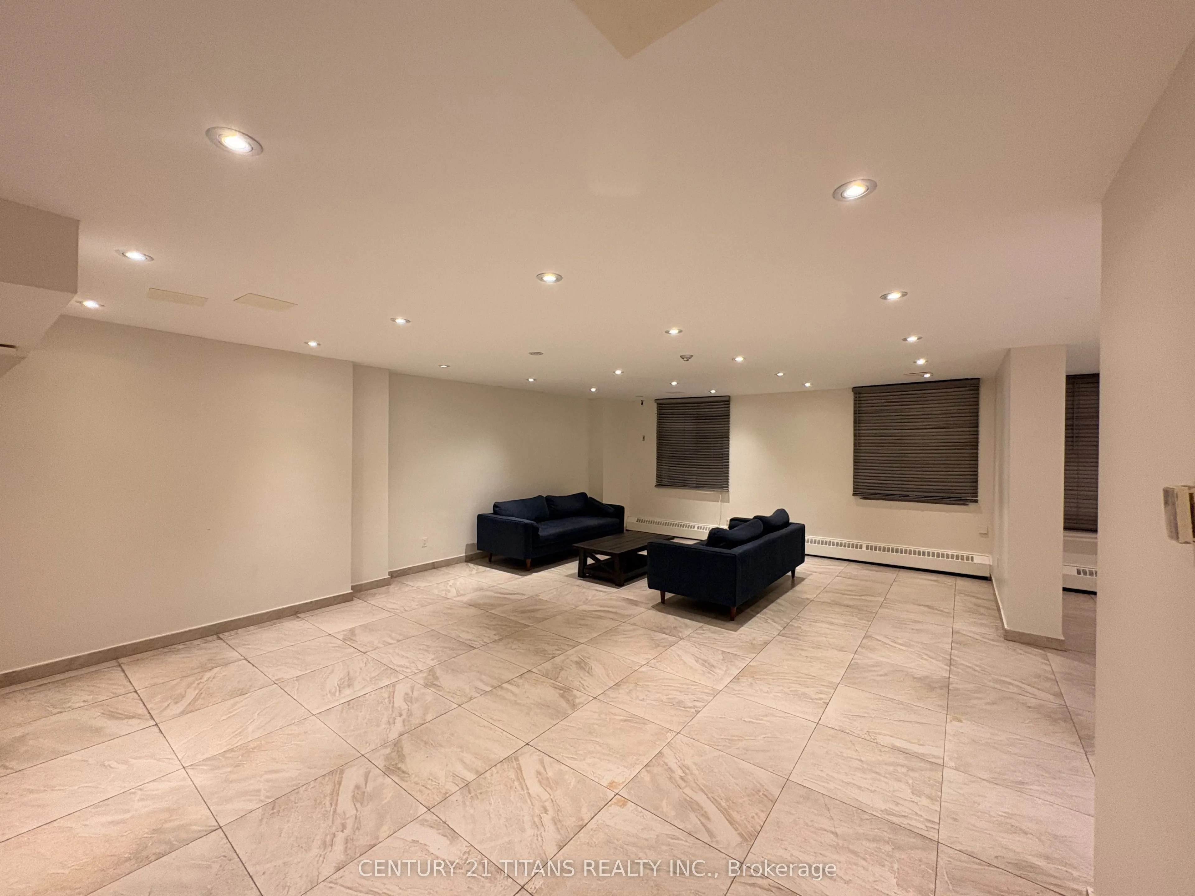 270 Palmdale Drive #510