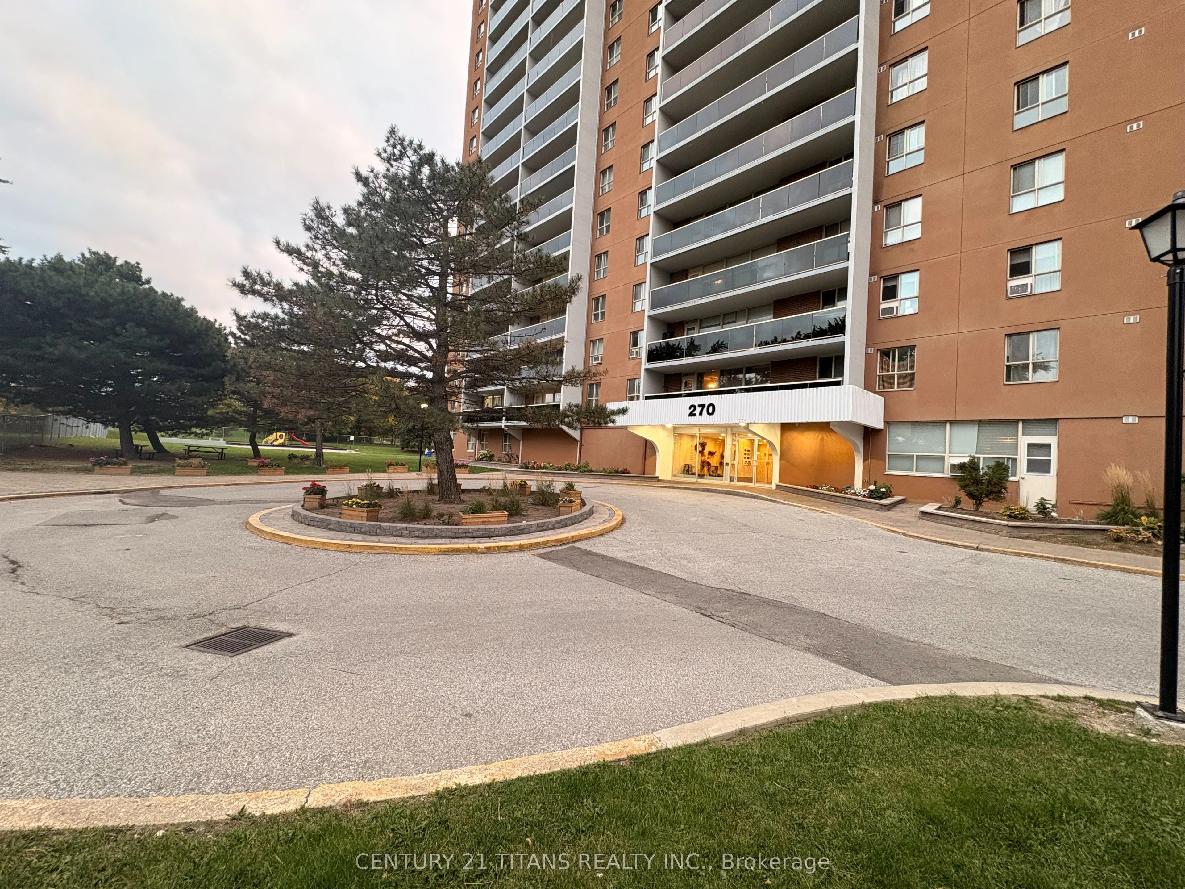 270 Palmdale Drive #510