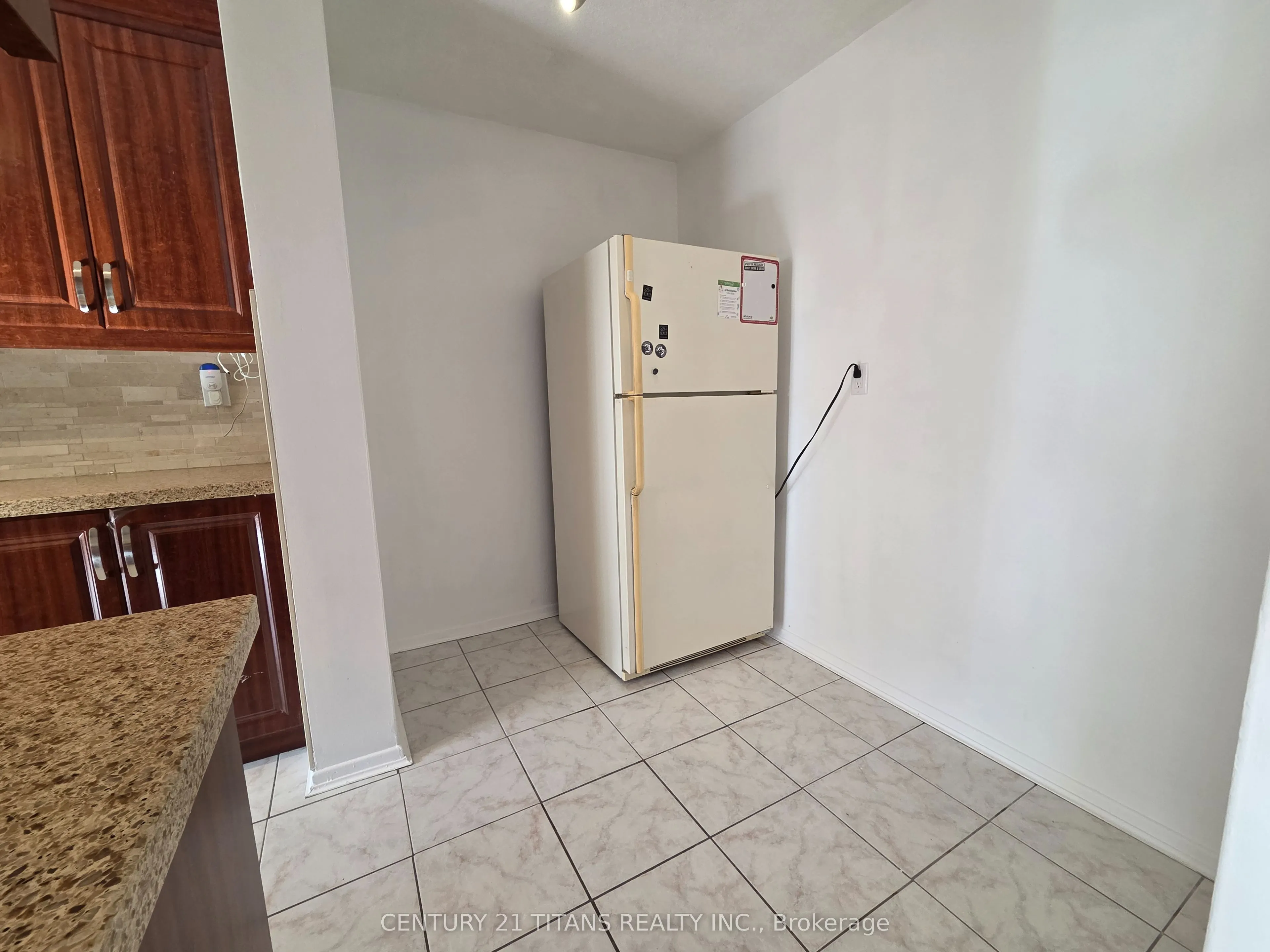 270 Palmdale Drive #510
