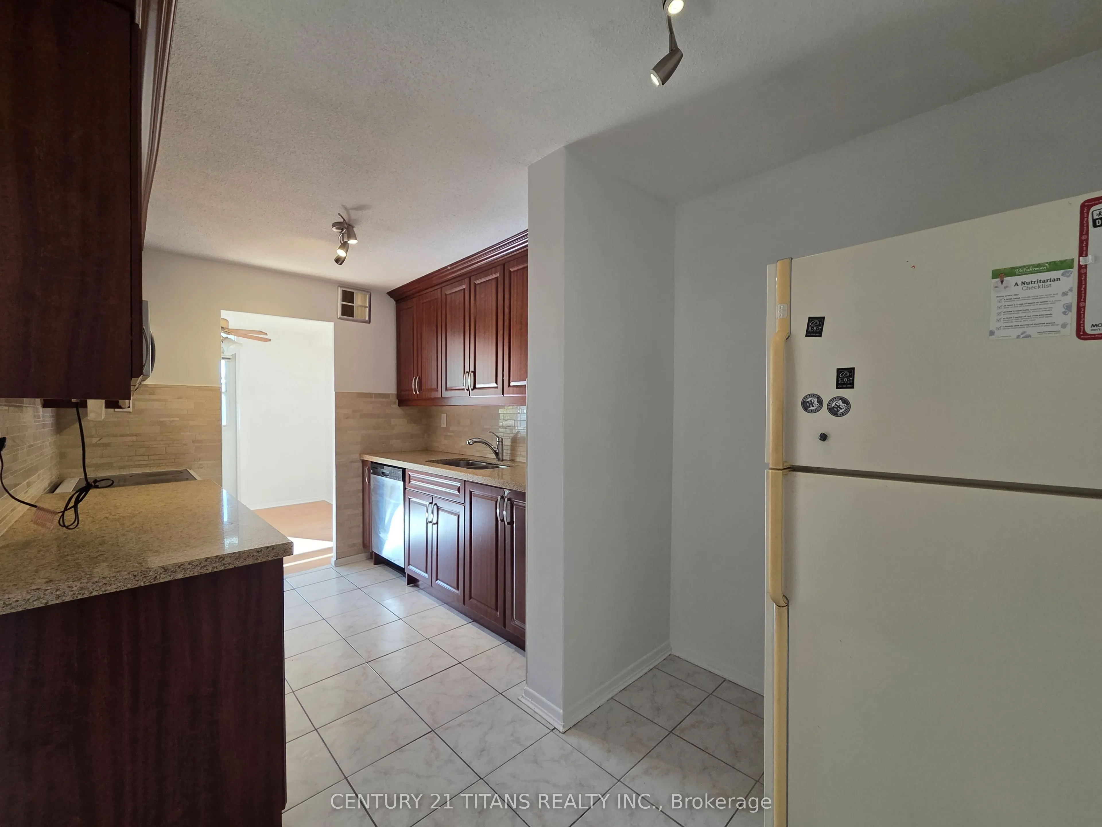 270 Palmdale Drive #510