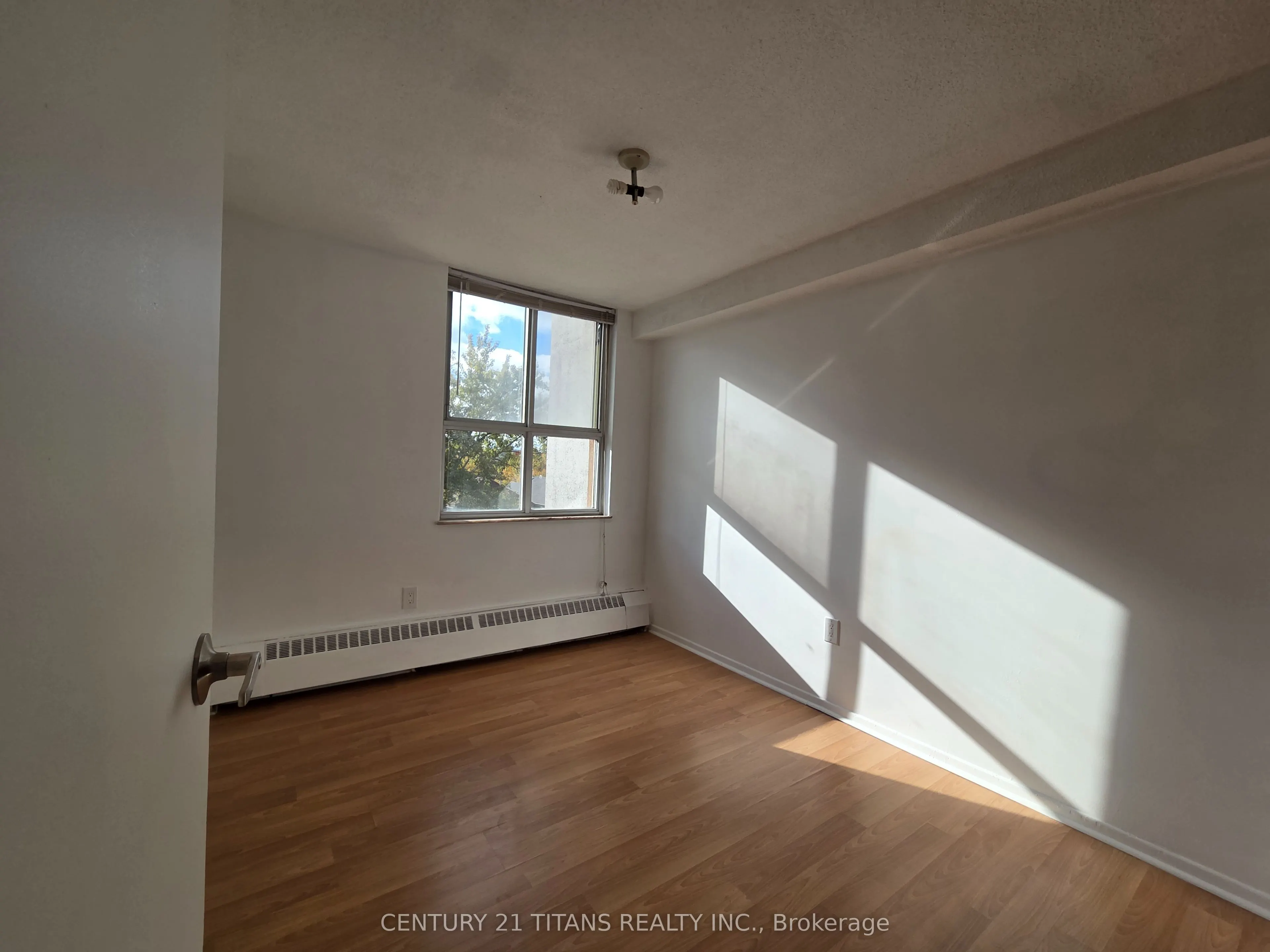 270 Palmdale Drive #510